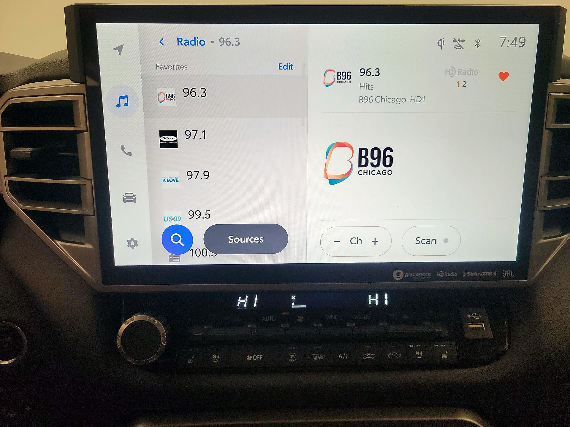 Thumbnail: 2023 Toyota Tundra - 16