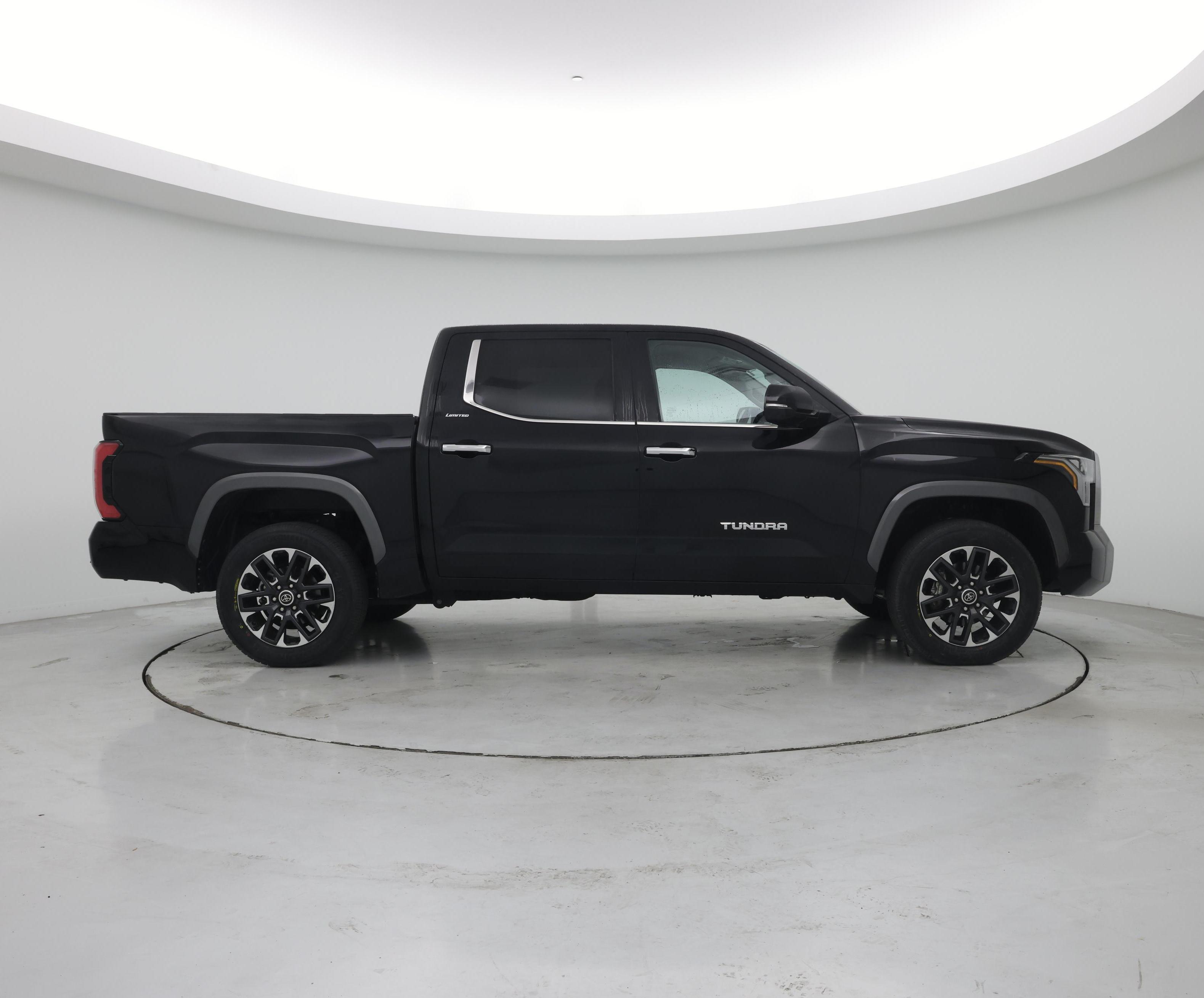 Thumbnail: 2023 Toyota Tundra - 7