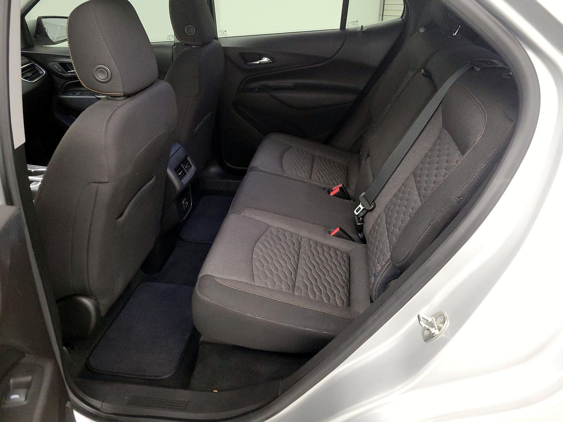 Thumbnail: 2019 Chevrolet Equinox - 18