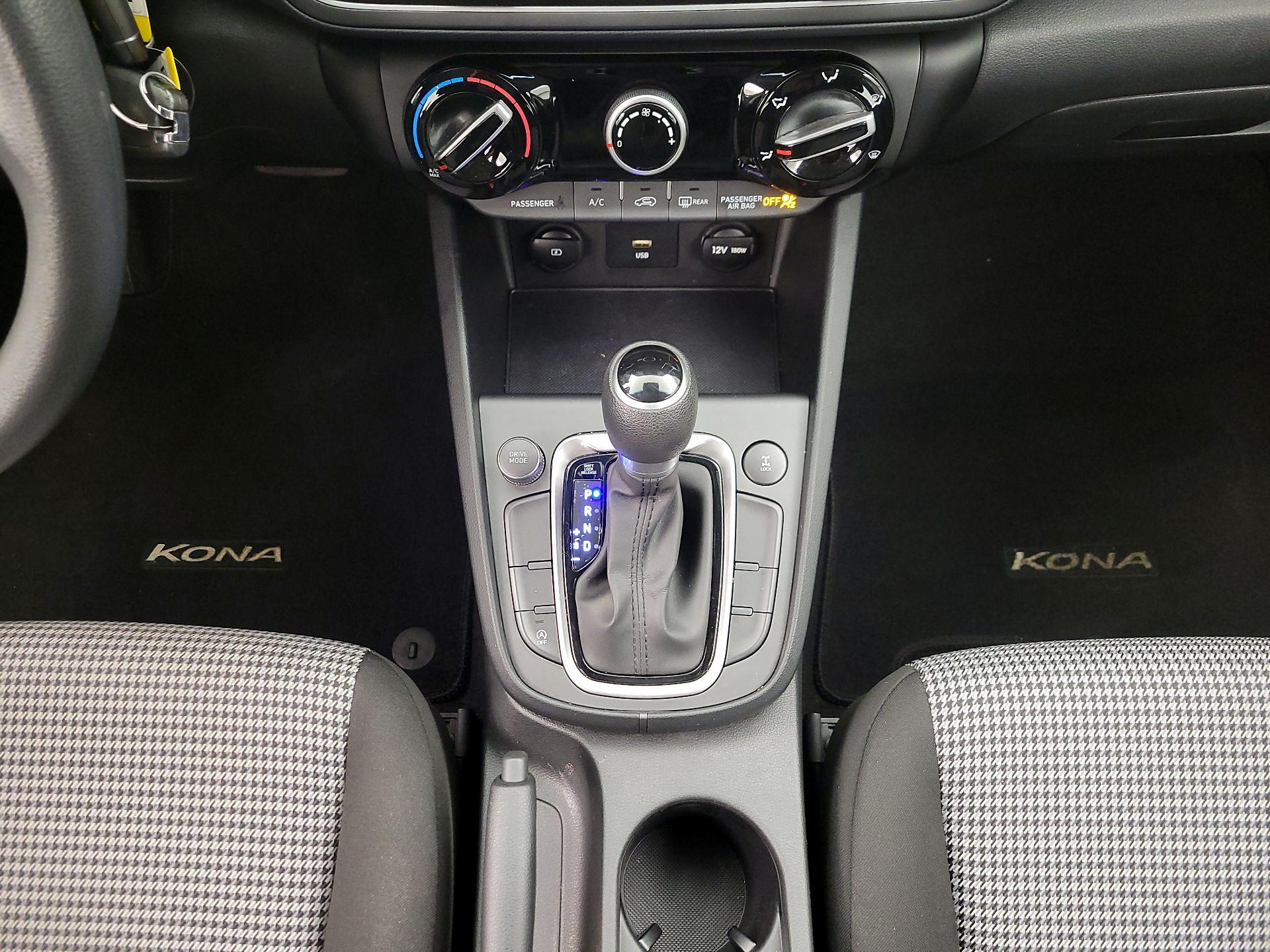 Thumbnail: 2022 Hyundai Kona - 17