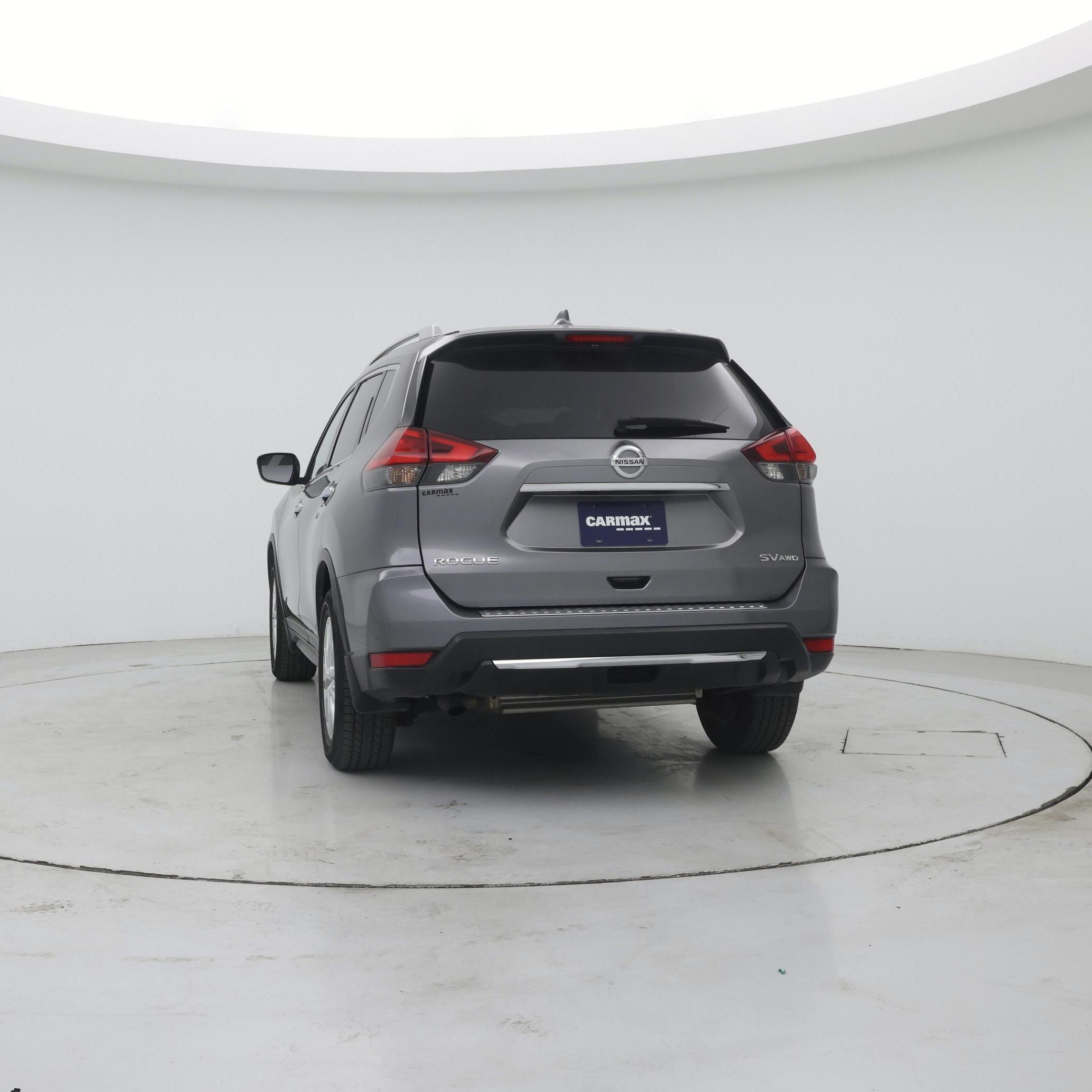 Thumbnail: 2017 Nissan Rogue - 6