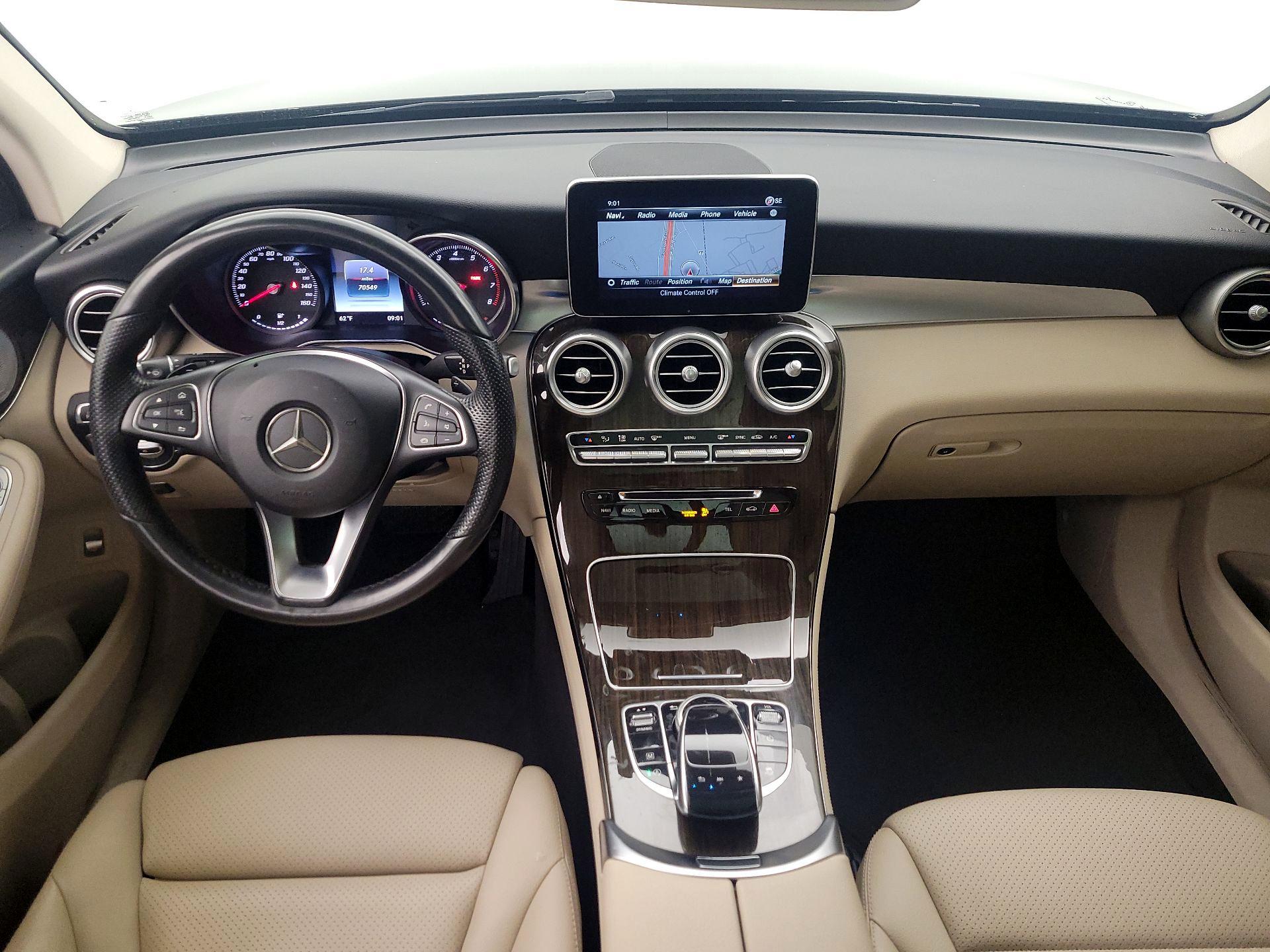 Thumbnail: 2018 Mercedes-Benz GLC - 9