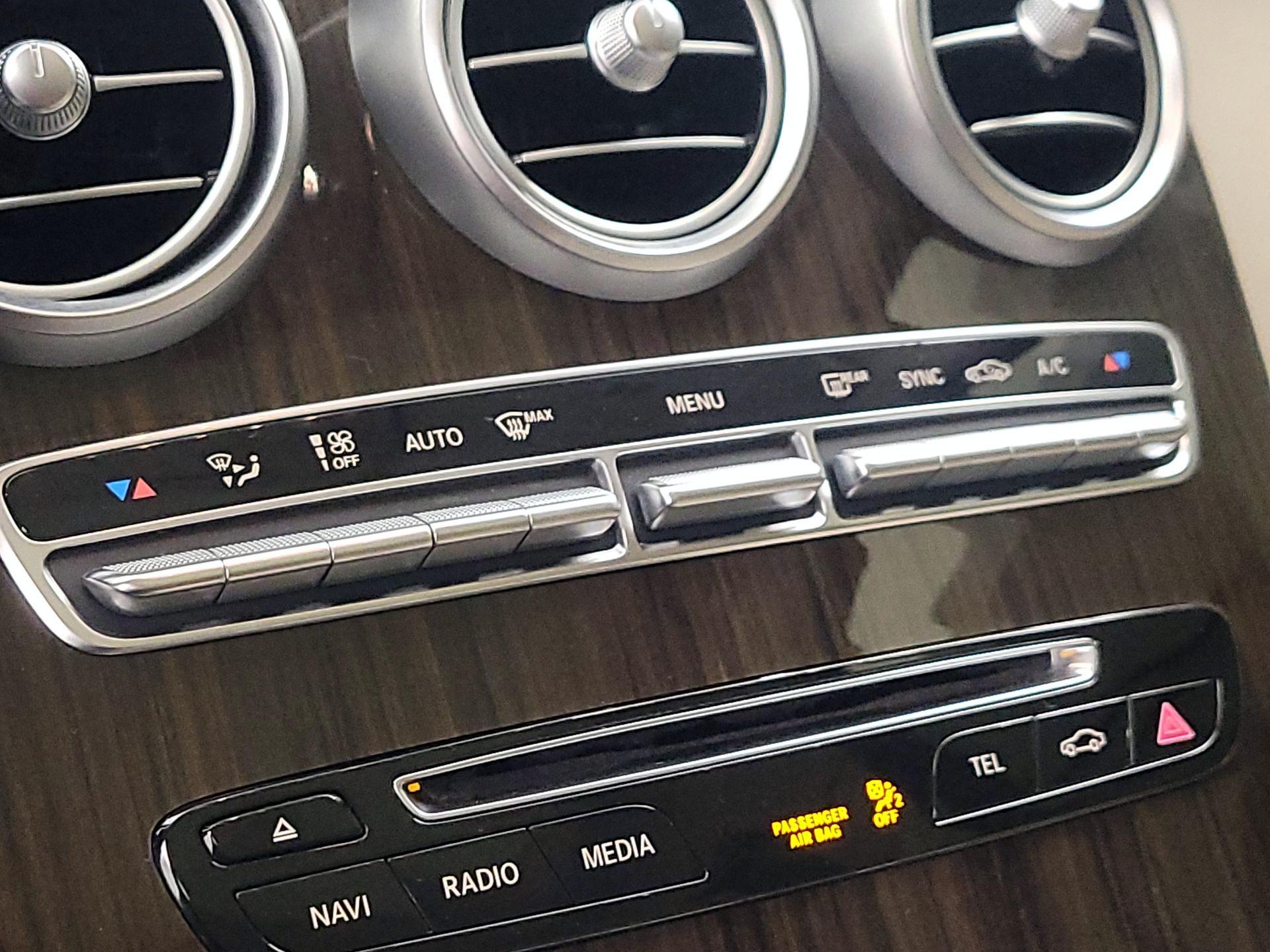 Thumbnail: 2018 Mercedes-Benz GLC - 17