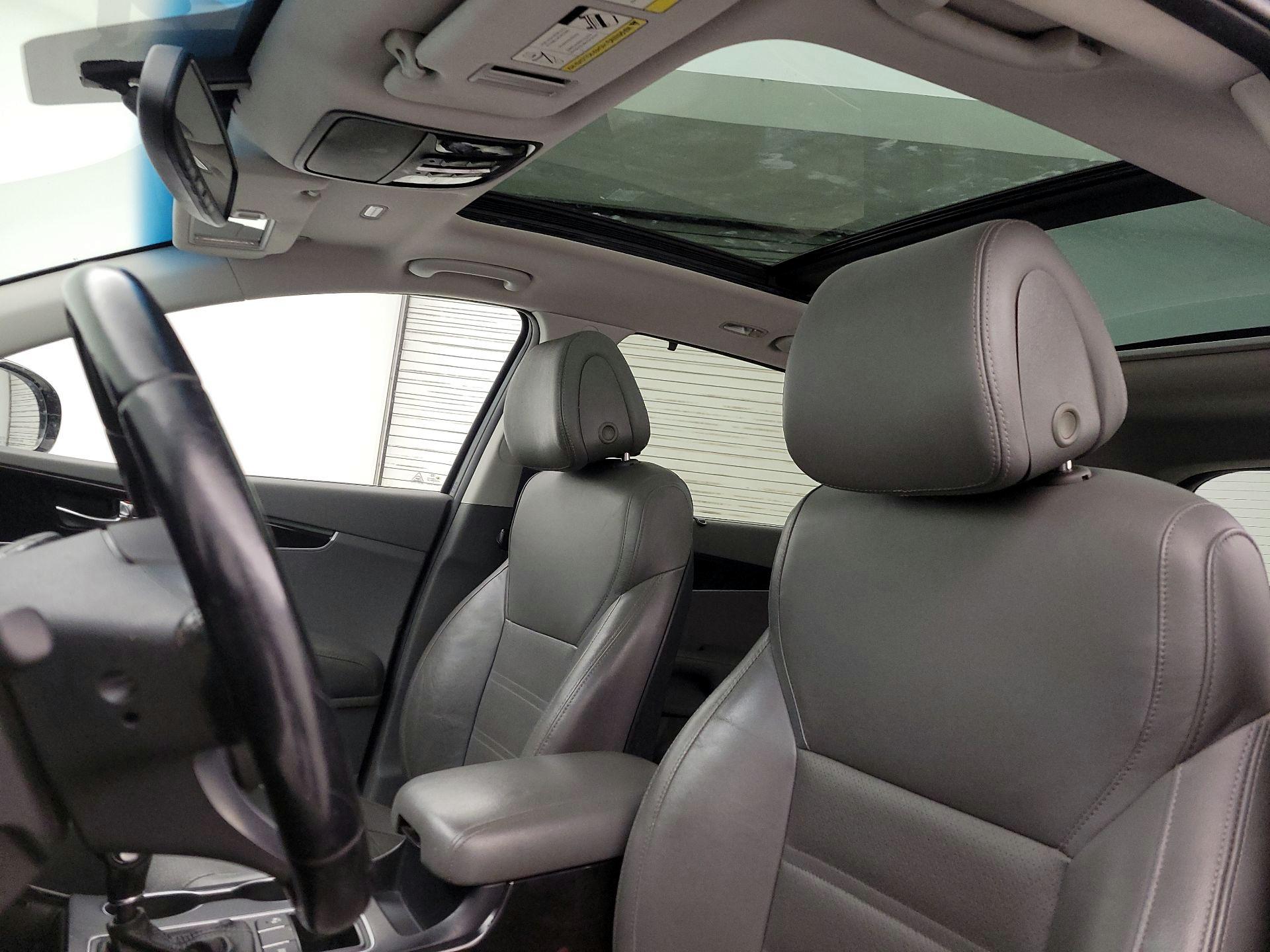 Thumbnail: 2016 Kia Sorento - 19