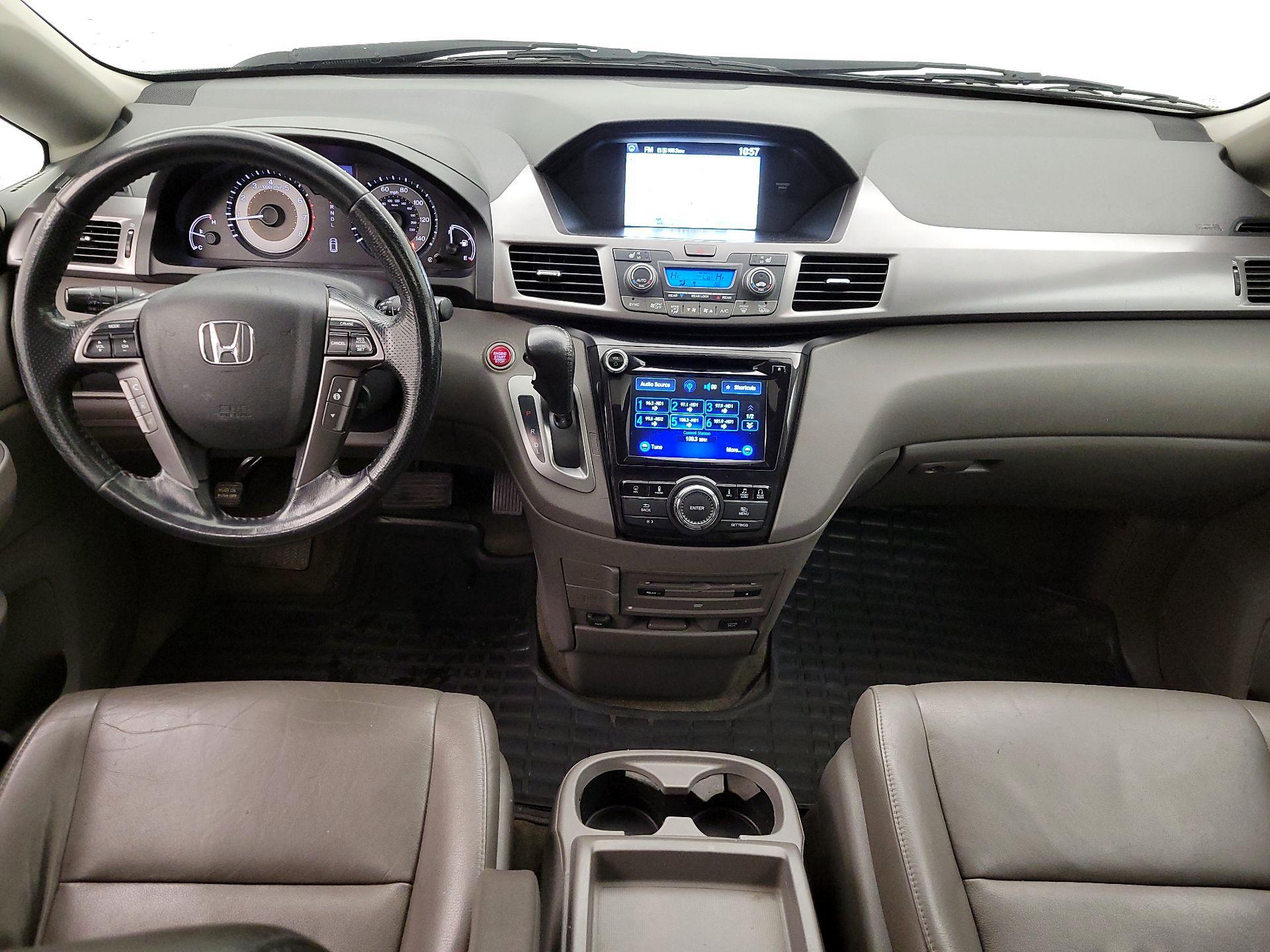 Thumbnail: 2015 Honda Odyssey - 9