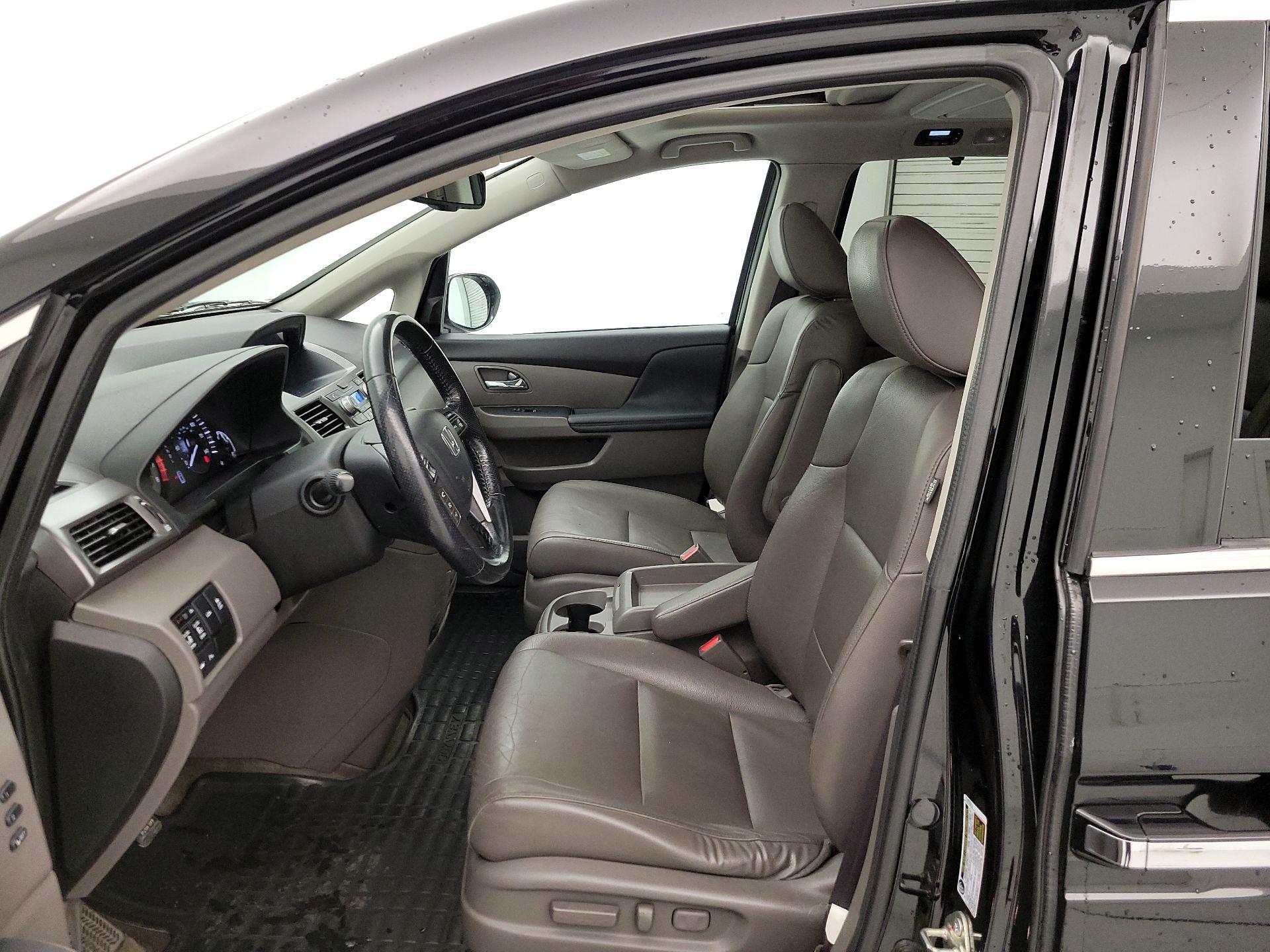 Thumbnail: 2015 Honda Odyssey - 11