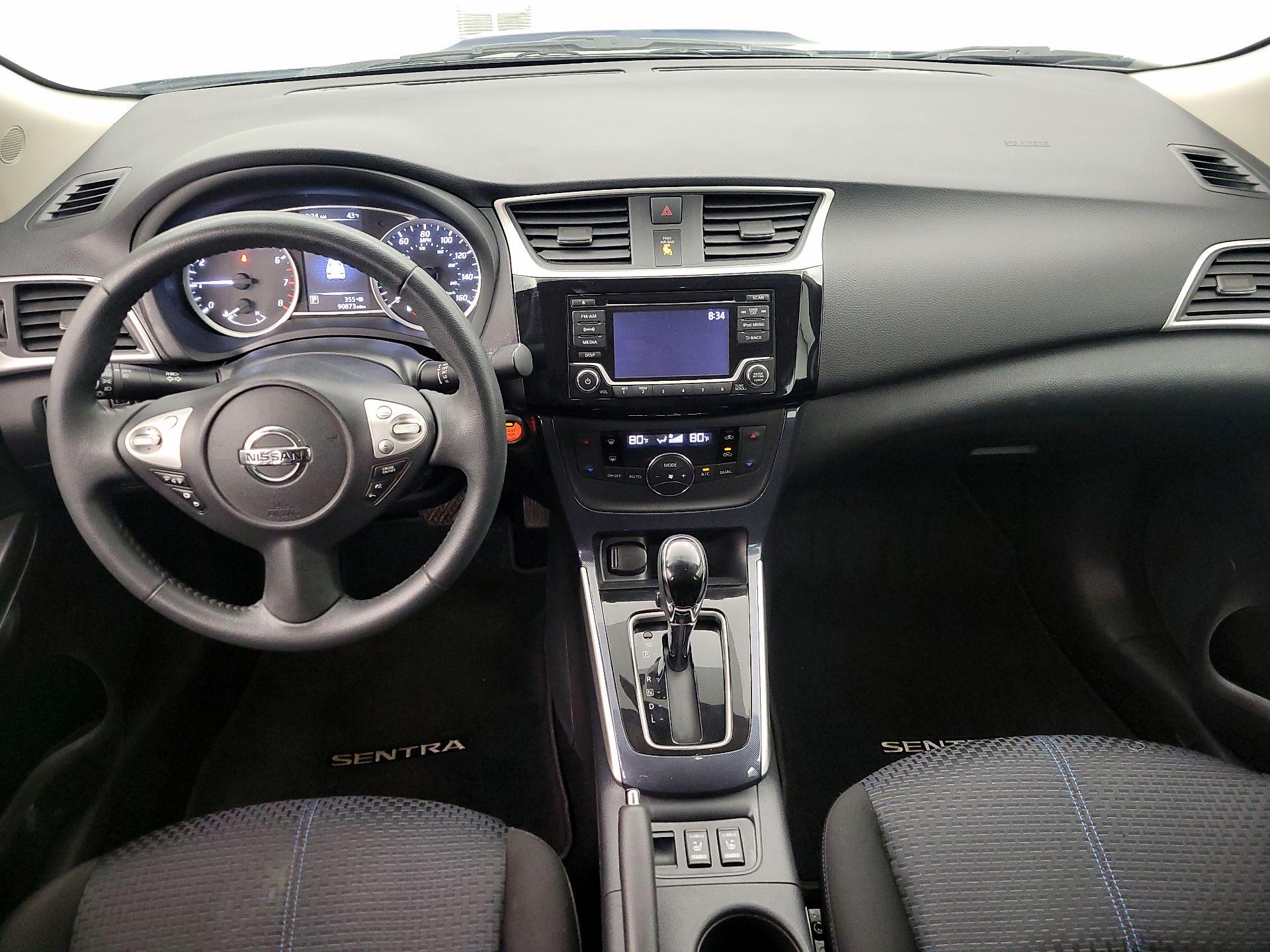 Thumbnail: 2018 Nissan Sentra - 9