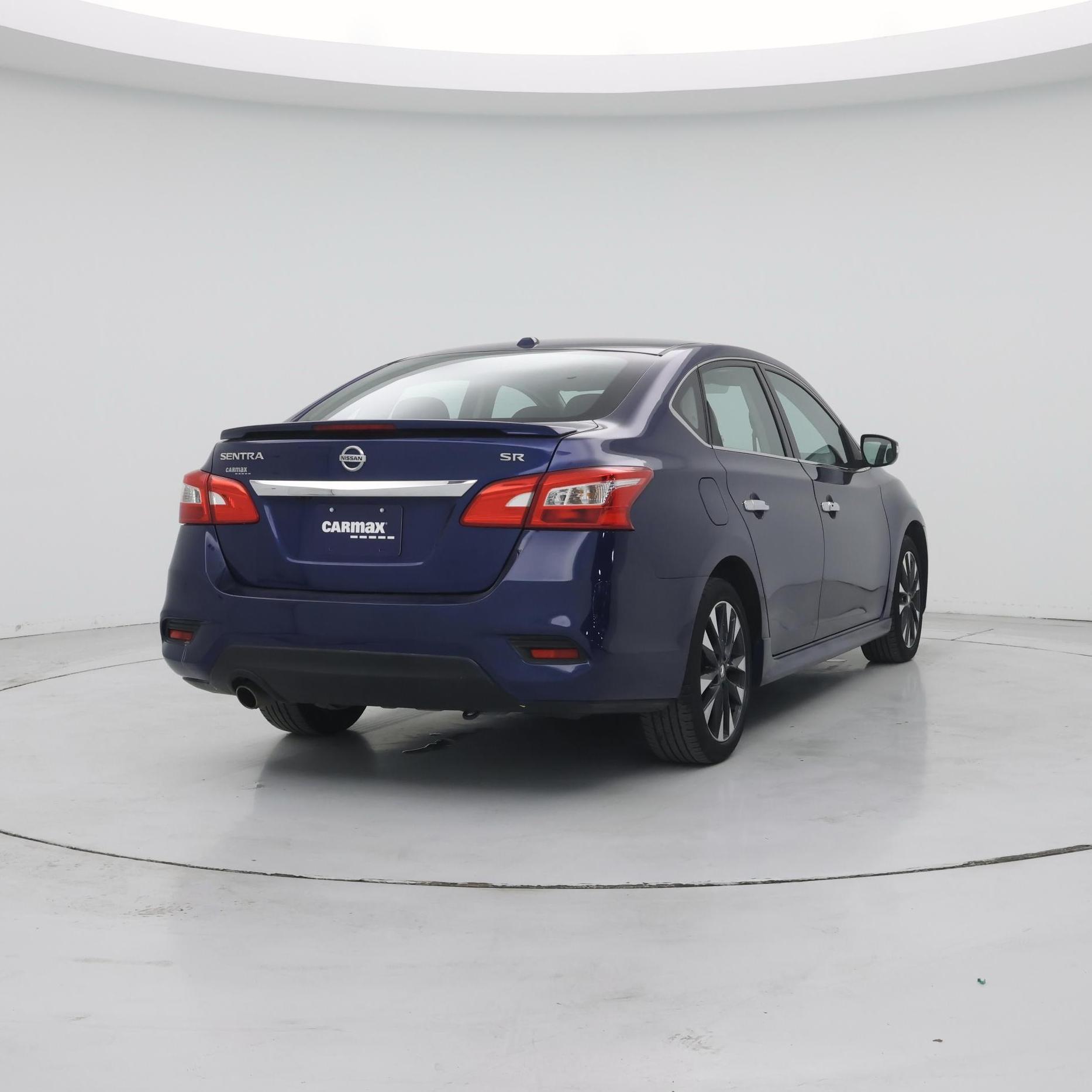 Thumbnail: 2018 Nissan Sentra - 8