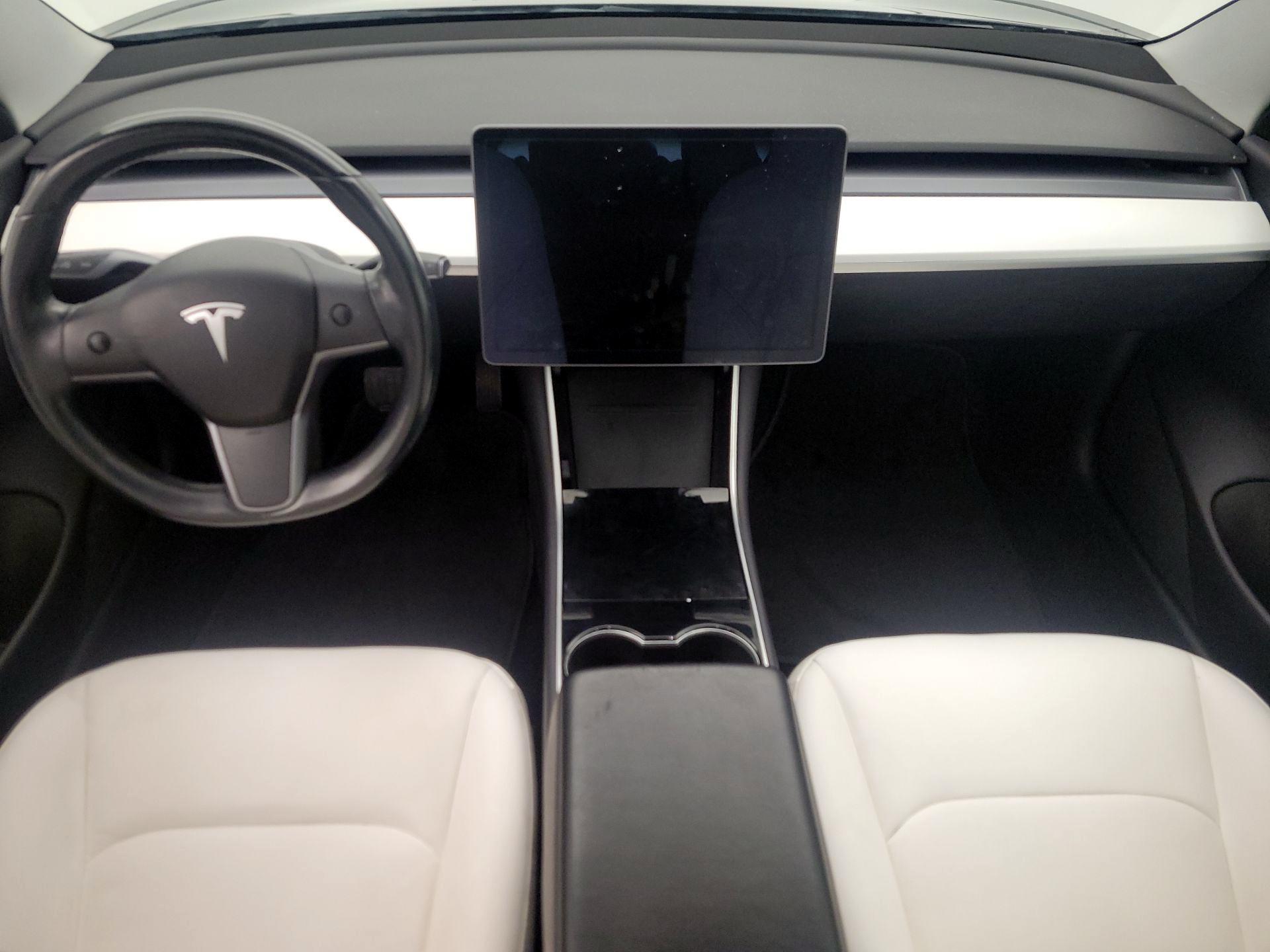 Thumbnail: 2019 Tesla Model 3 - 9