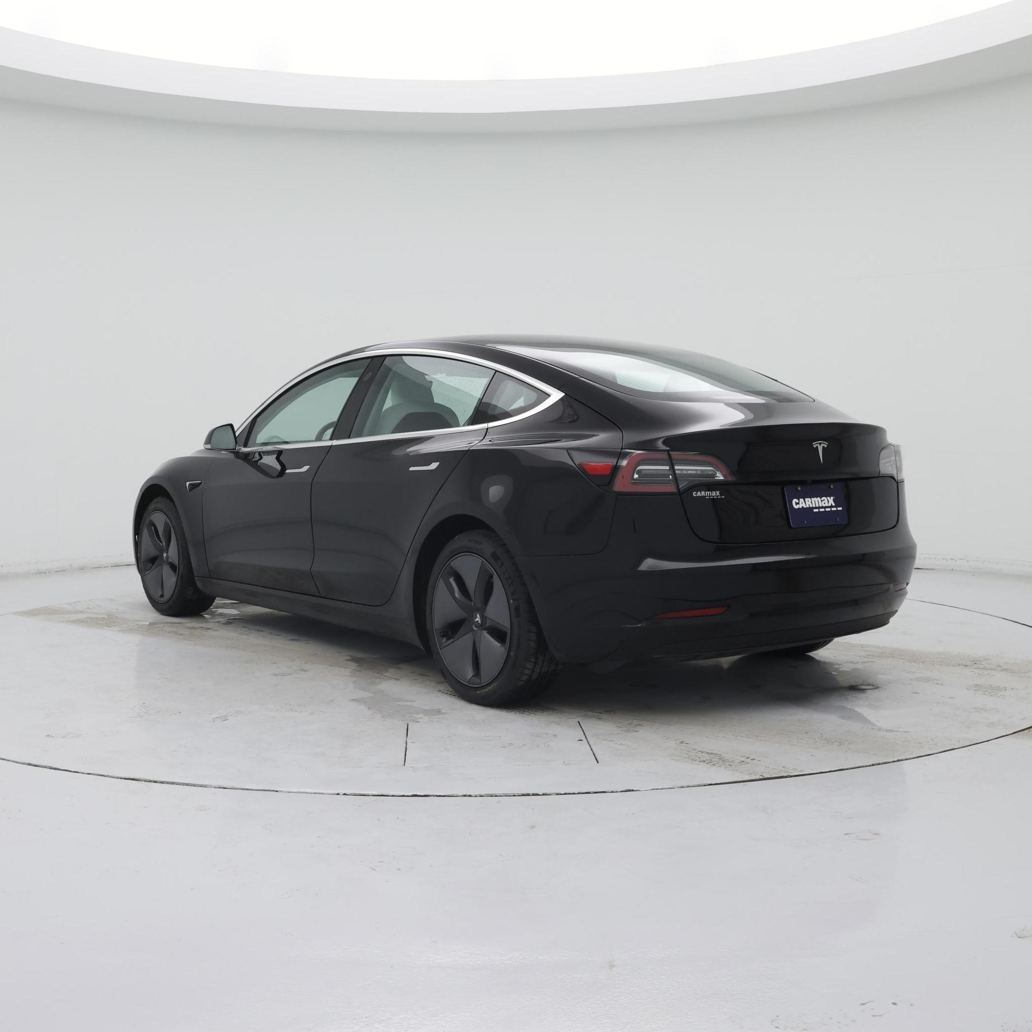 Thumbnail: 2019 Tesla Model 3 - 2