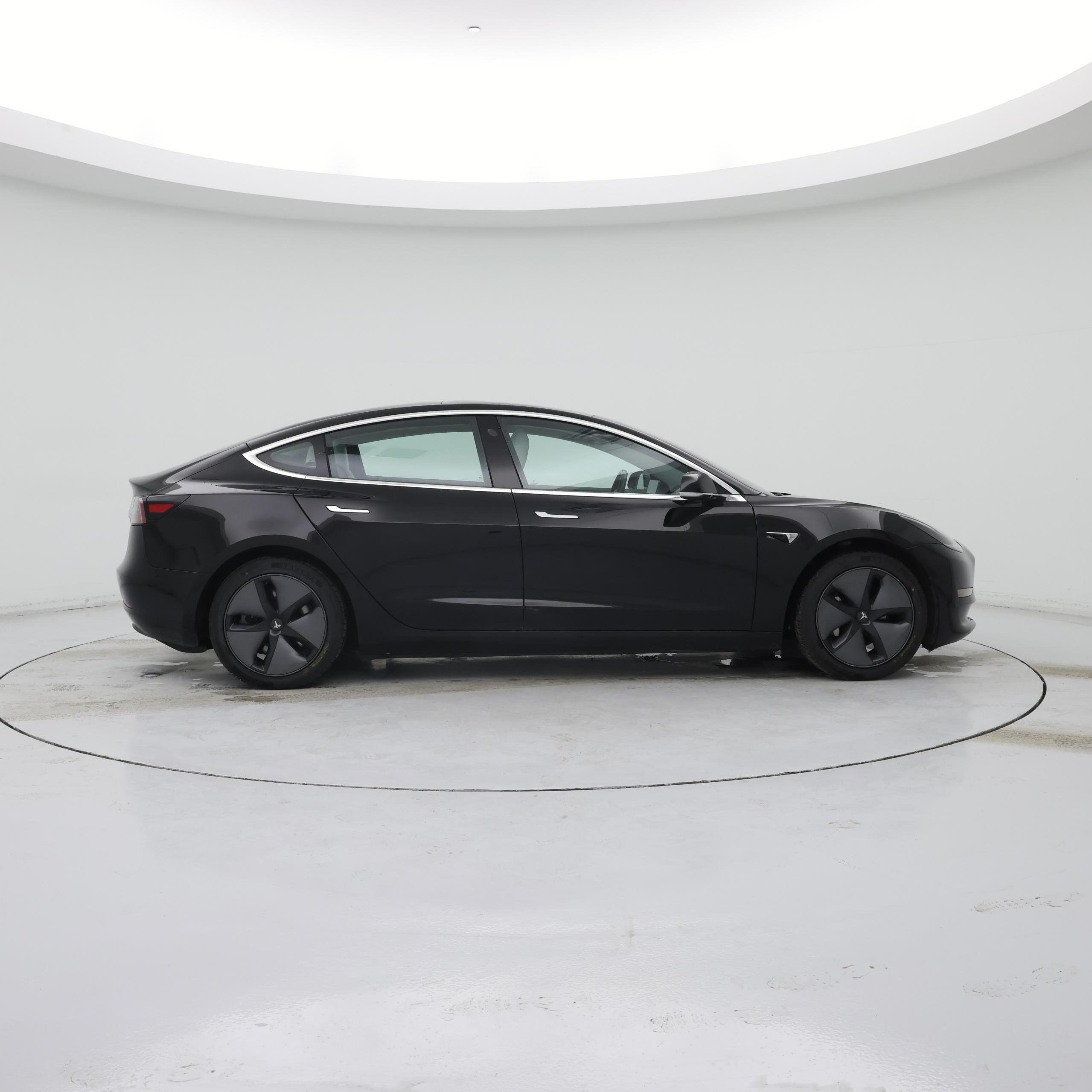 Thumbnail: 2019 Tesla Model 3 - 7