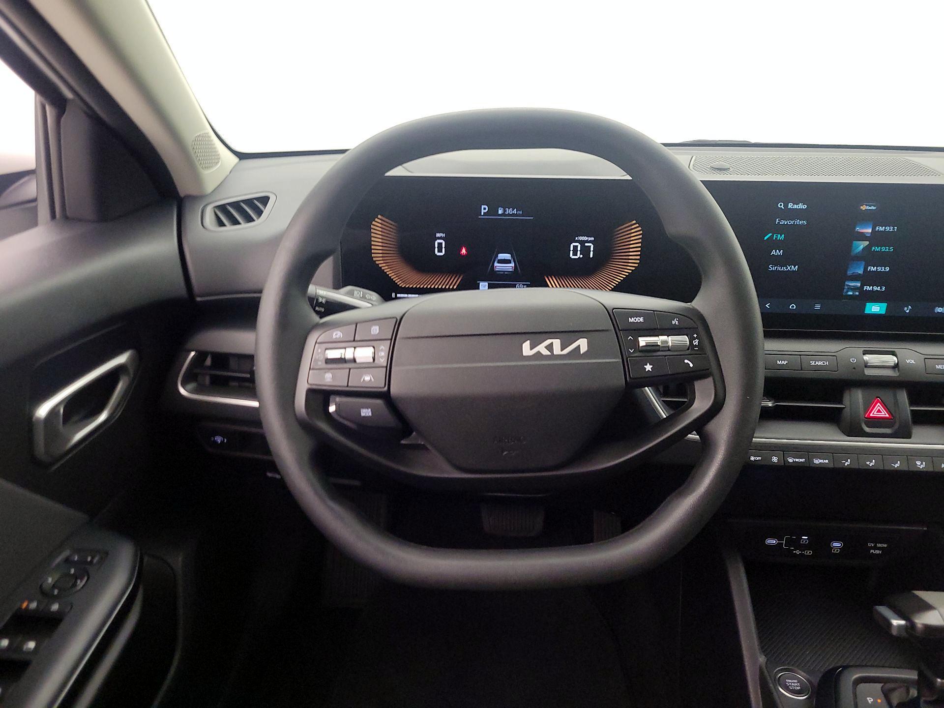 Thumbnail: 2025 Kia K4 - 10