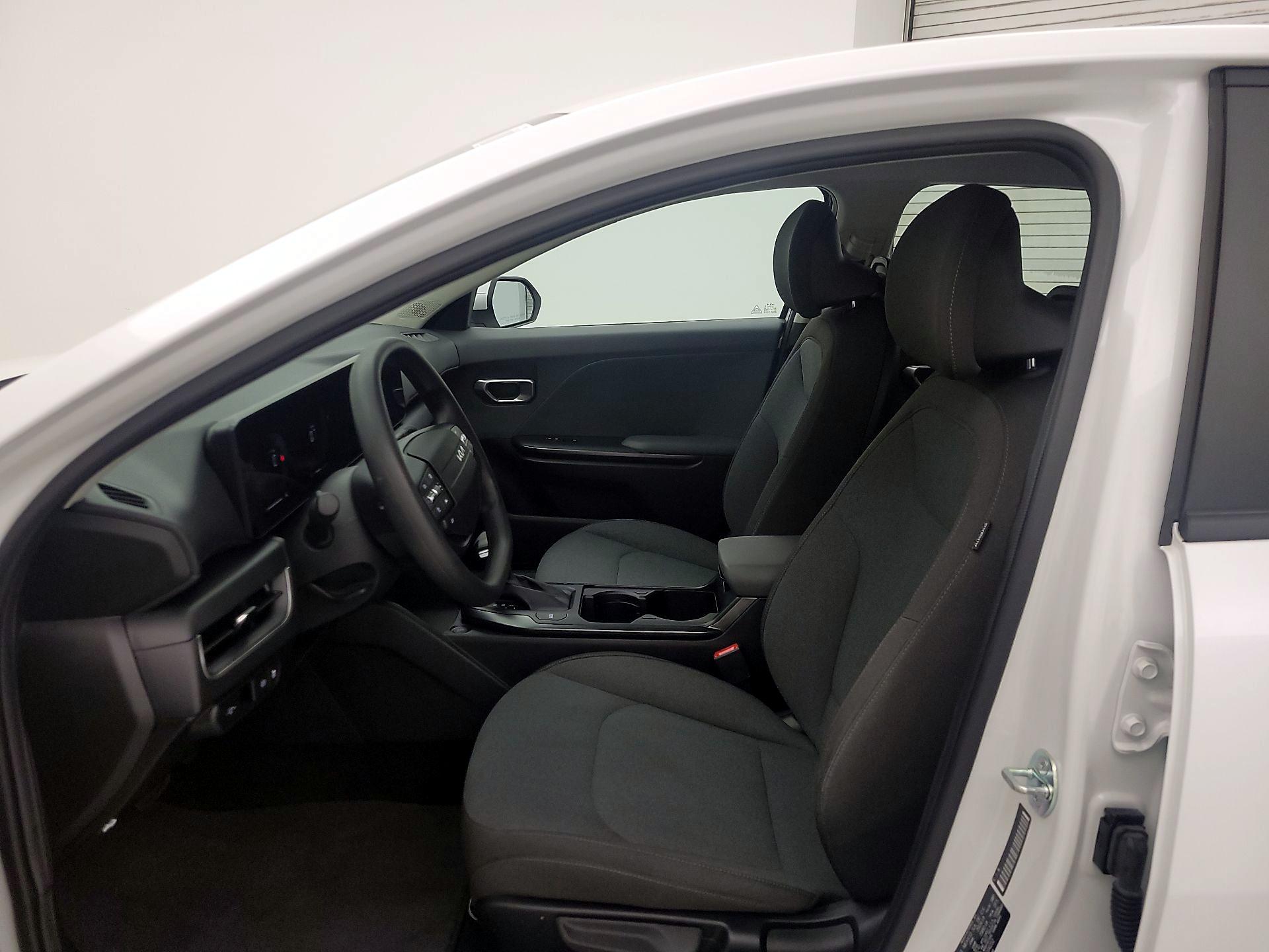 Thumbnail: 2025 Kia K4 - 11