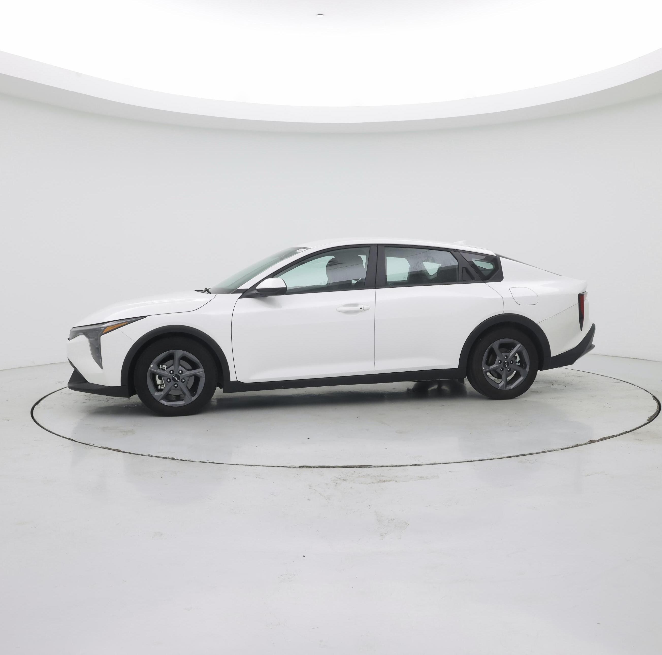 Thumbnail: 2025 Kia K4 - 3