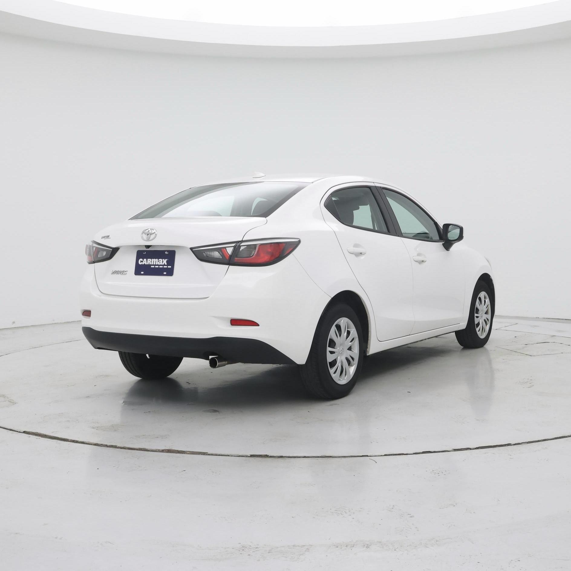 Thumbnail: 2020 Toyota Yaris - 8