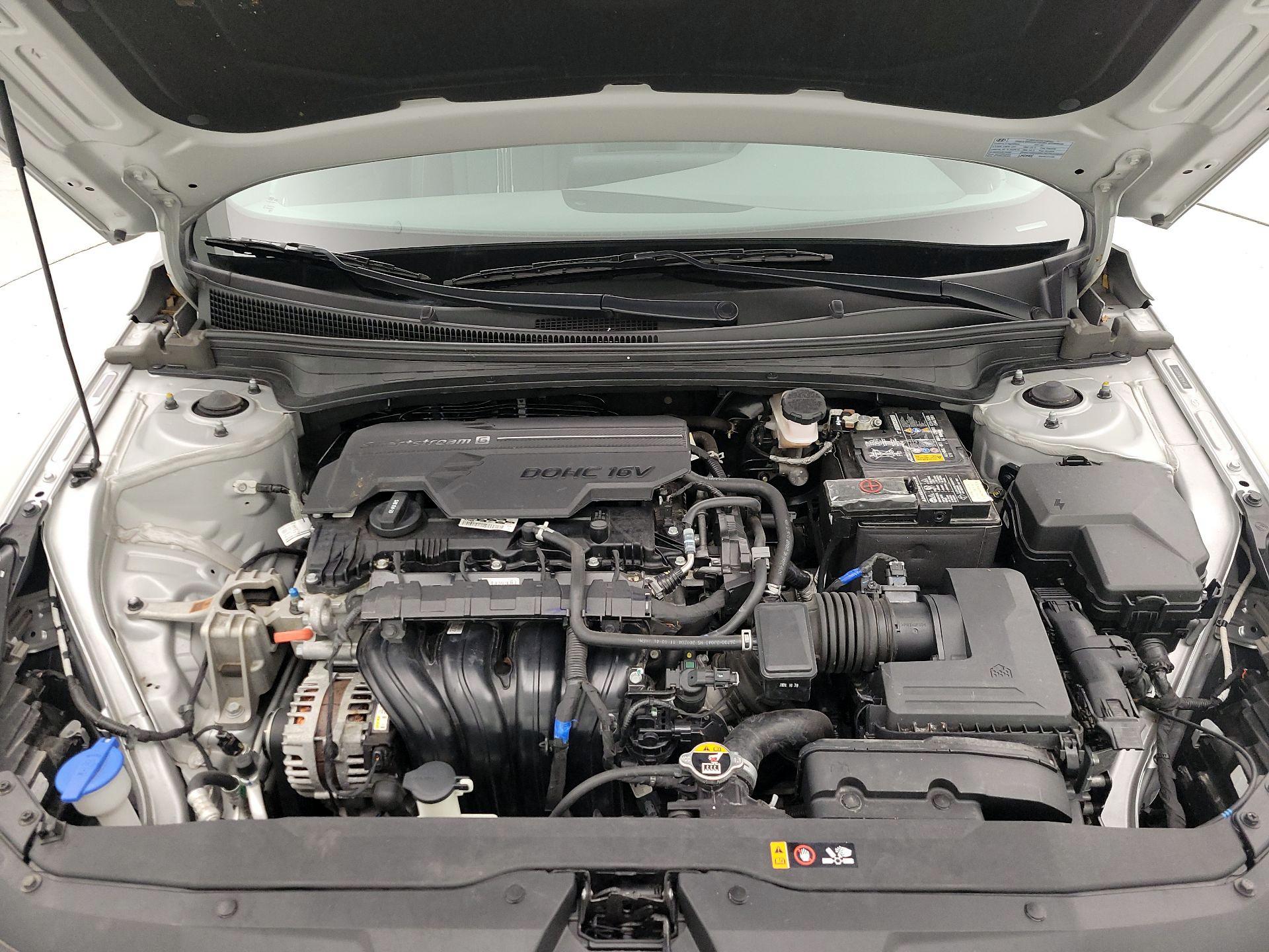 Thumbnail: 2021 Hyundai Elantra - 20