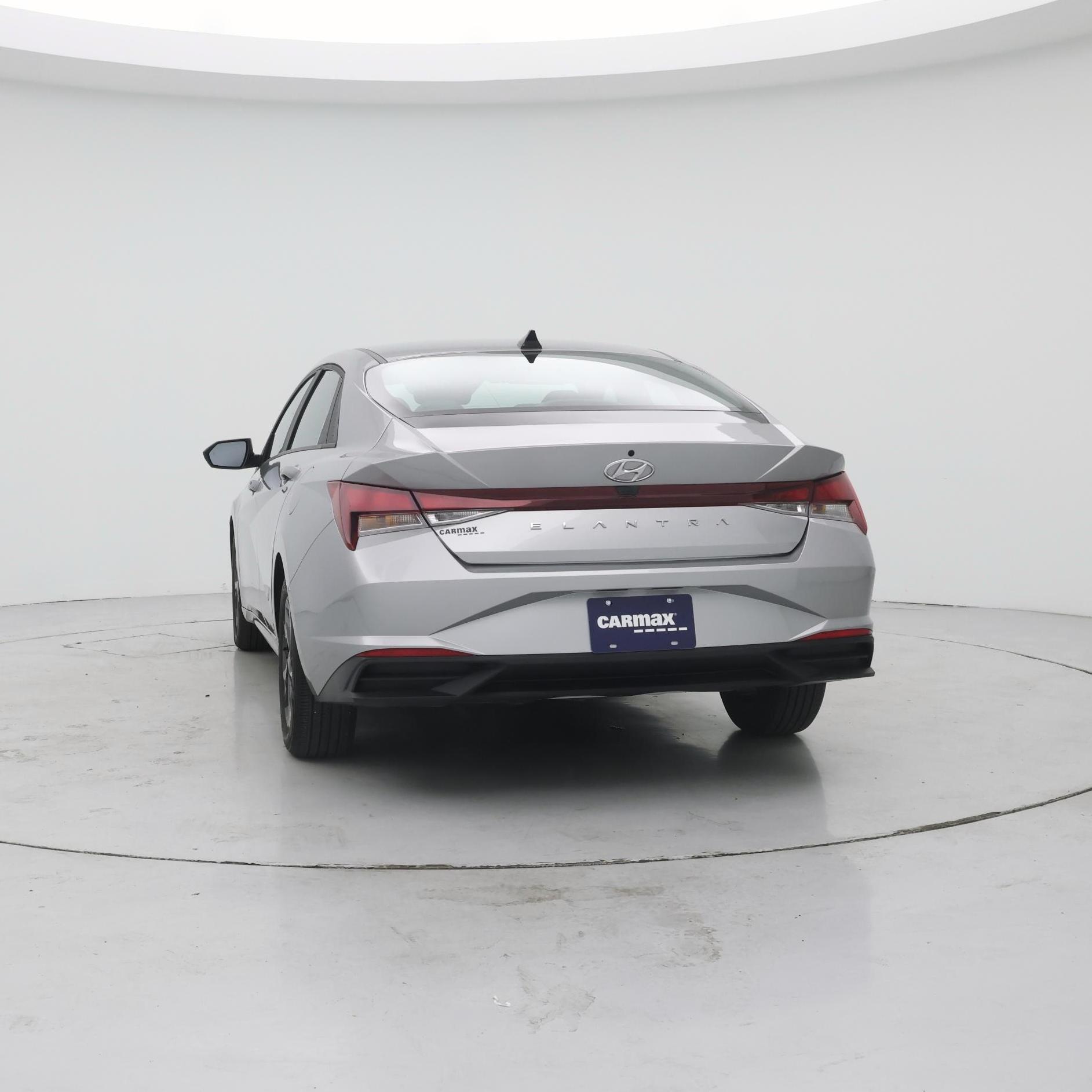 Thumbnail: 2021 Hyundai Elantra - 6
