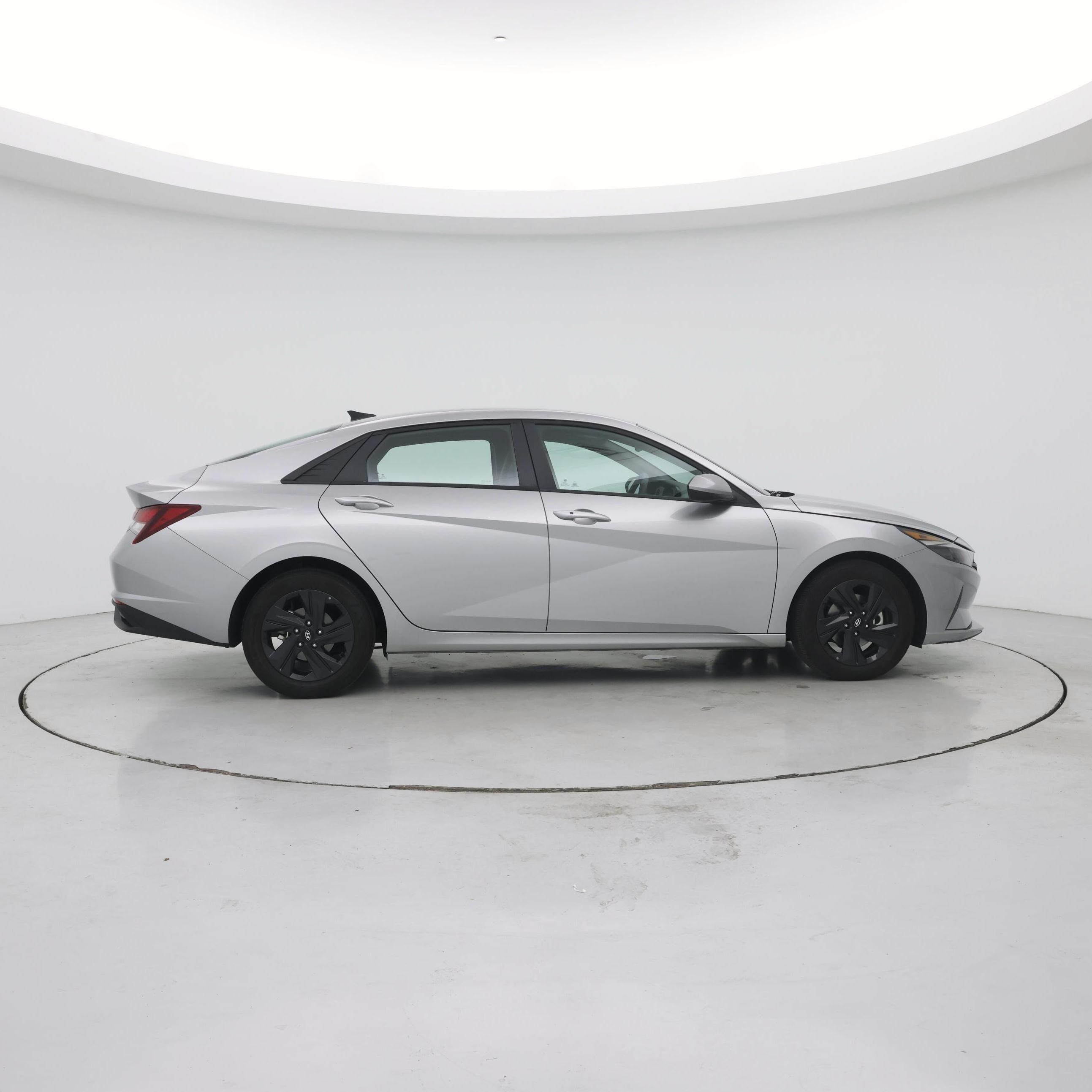 Thumbnail: 2021 Hyundai Elantra - 7