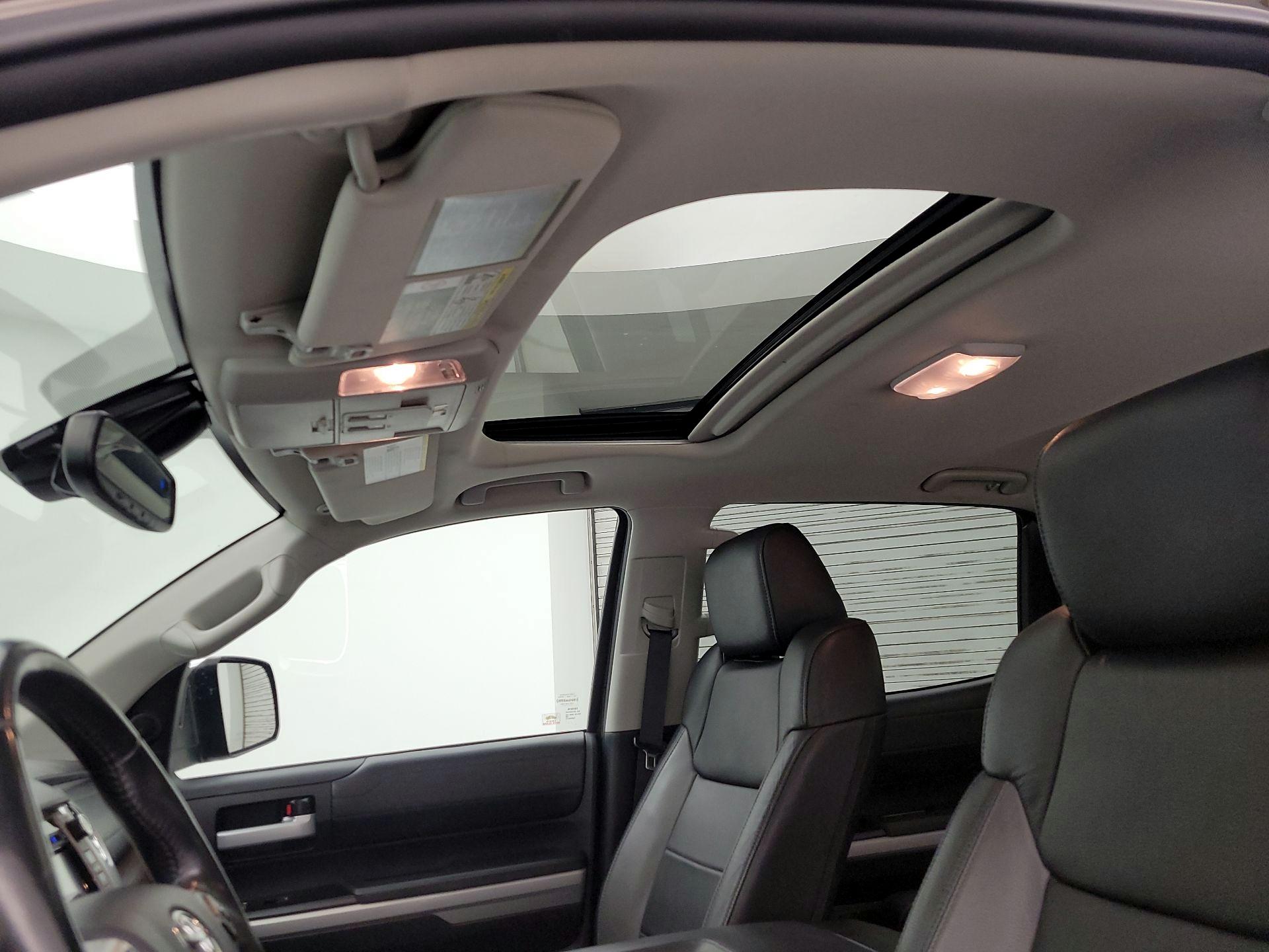 Thumbnail: 2018 Toyota Tundra - 20