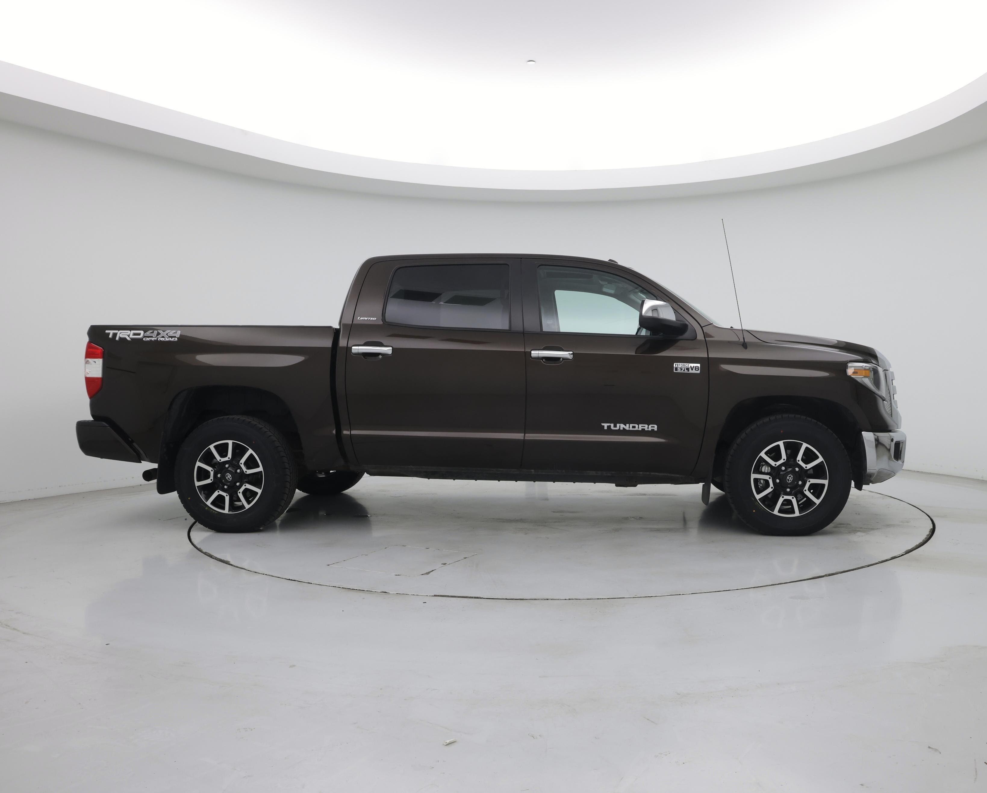 Thumbnail: 2018 Toyota Tundra - 7