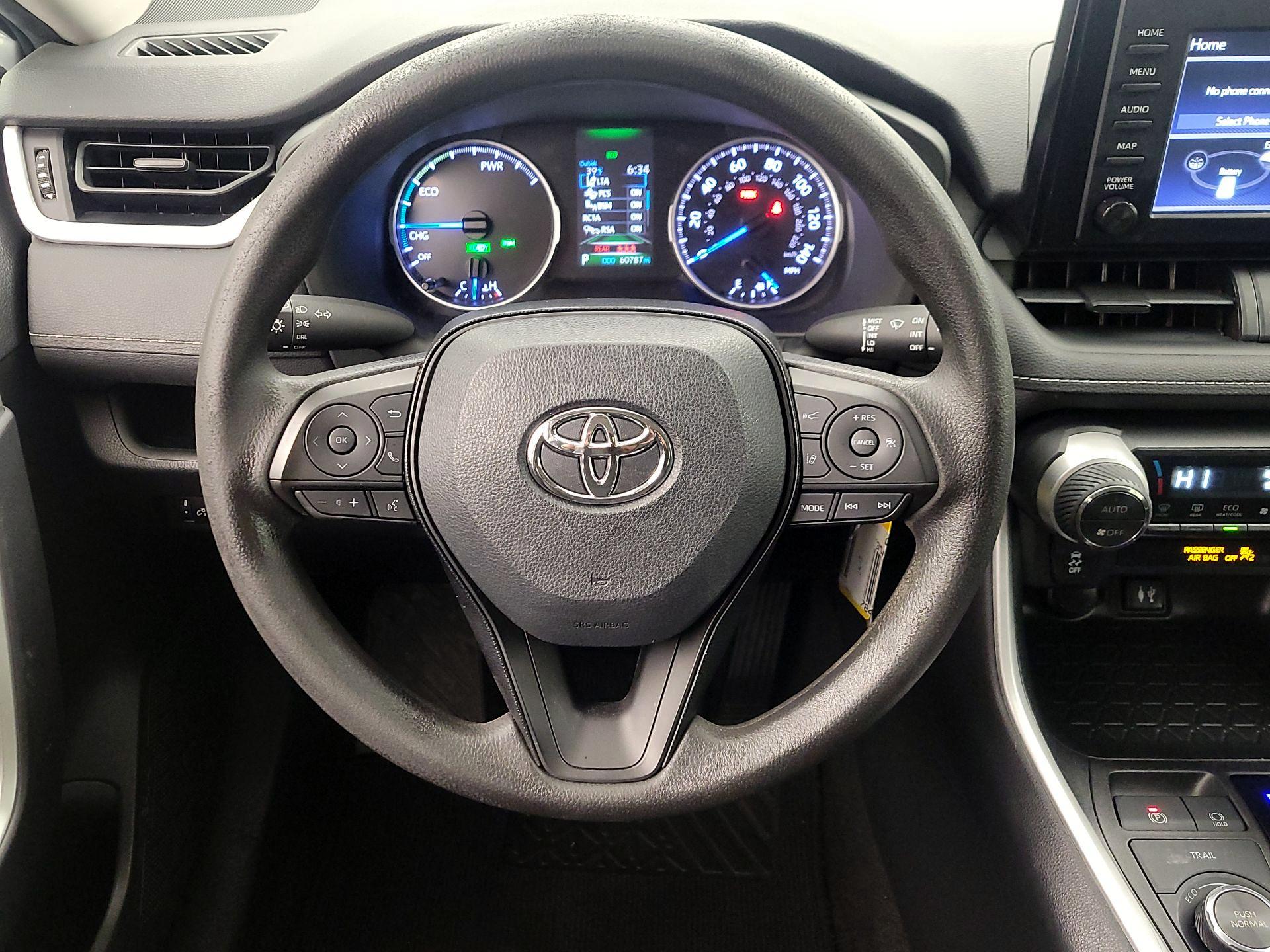 Thumbnail: 2019 Toyota RAV4 - 10