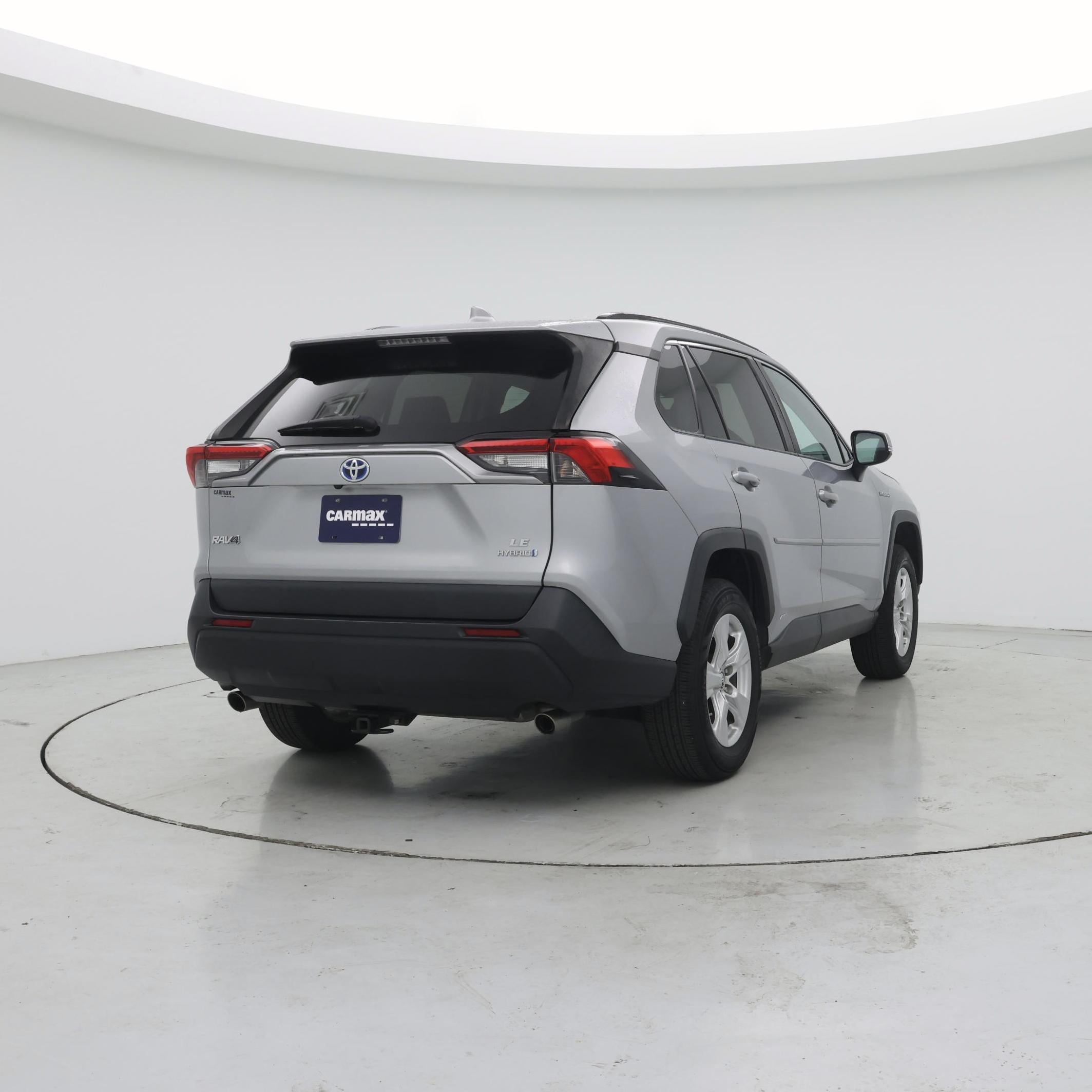 Thumbnail: 2019 Toyota RAV4 - 8