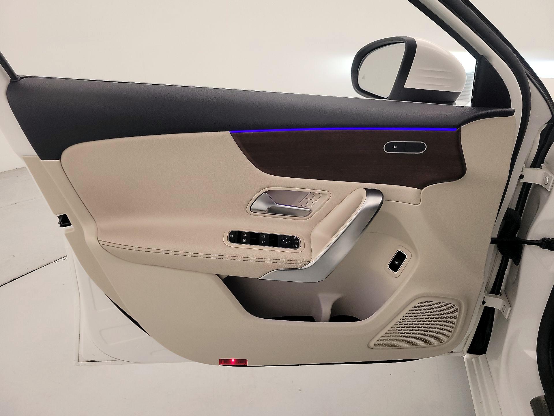 Thumbnail: 2022 Mercedes-Benz A-Class - 12