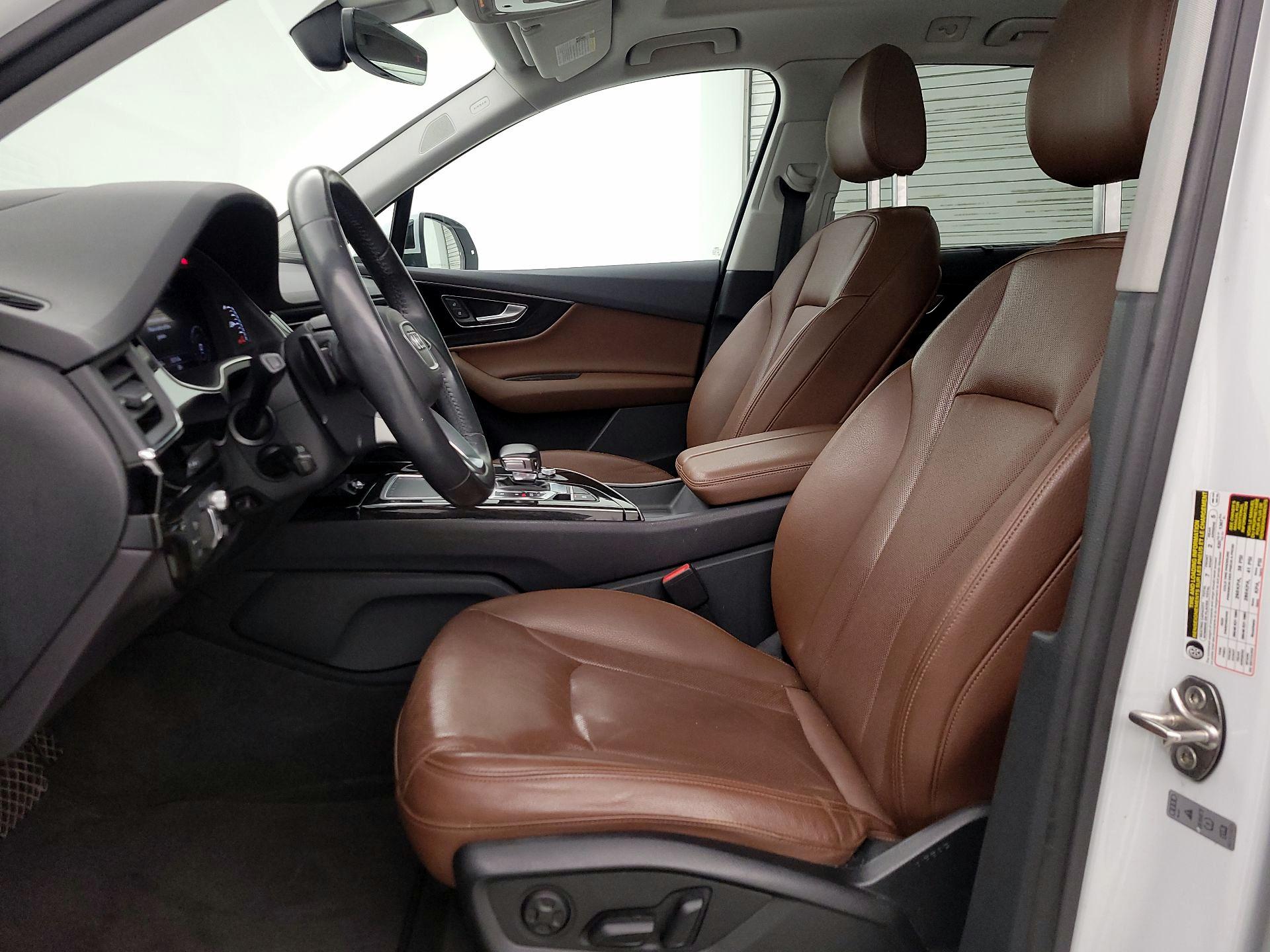 Thumbnail: 2019 Audi Q7 - 11