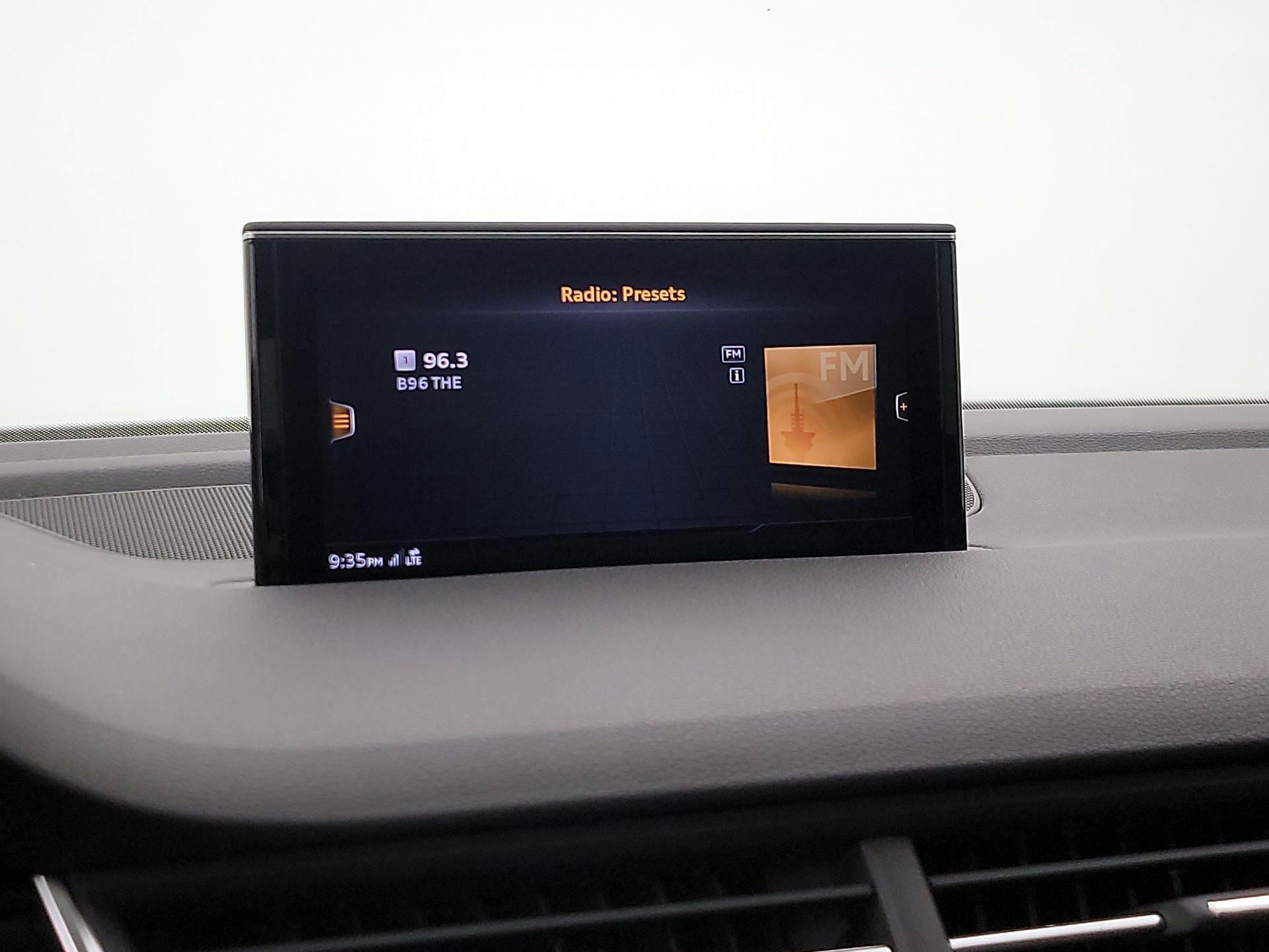 Thumbnail: 2019 Audi Q7 - 16