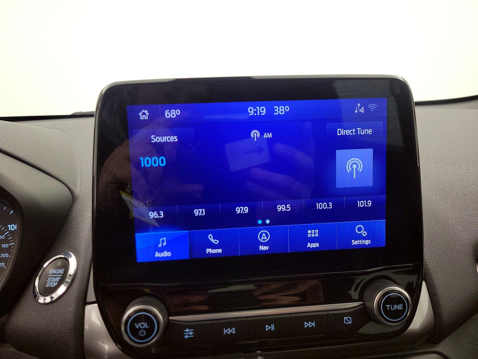 Thumbnail: 2022 Ford EcoSport - 16