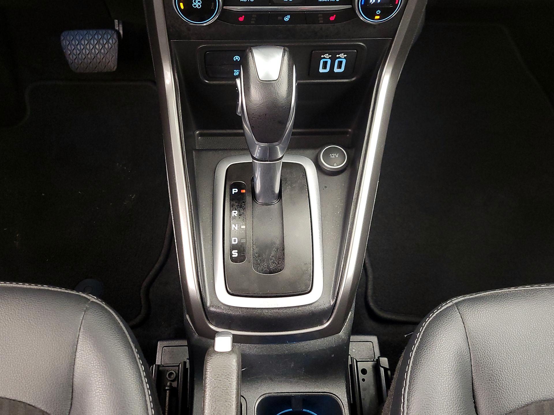 Thumbnail: 2022 Ford EcoSport - 18