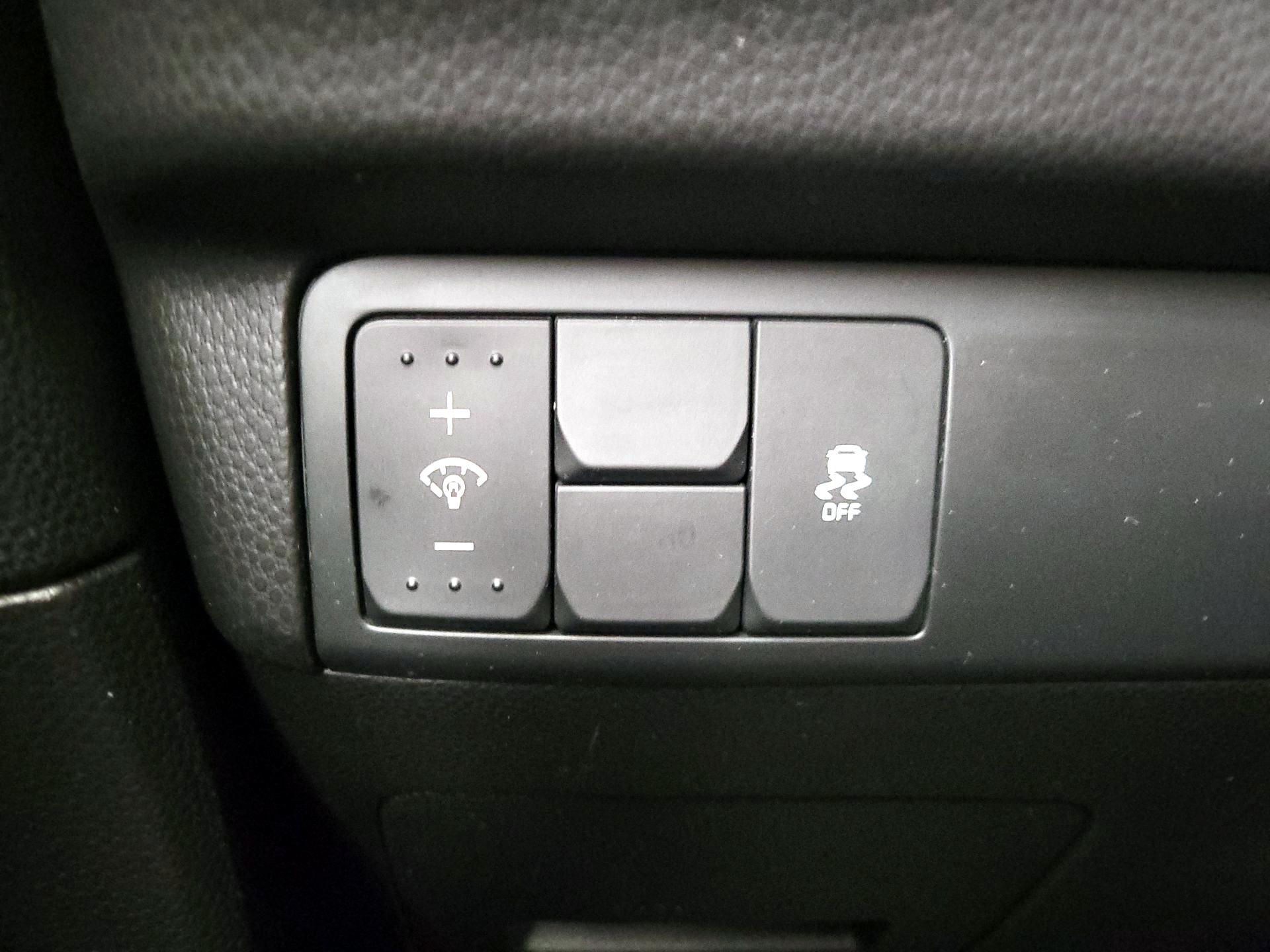 Thumbnail: 2015 Kia Soul - 13