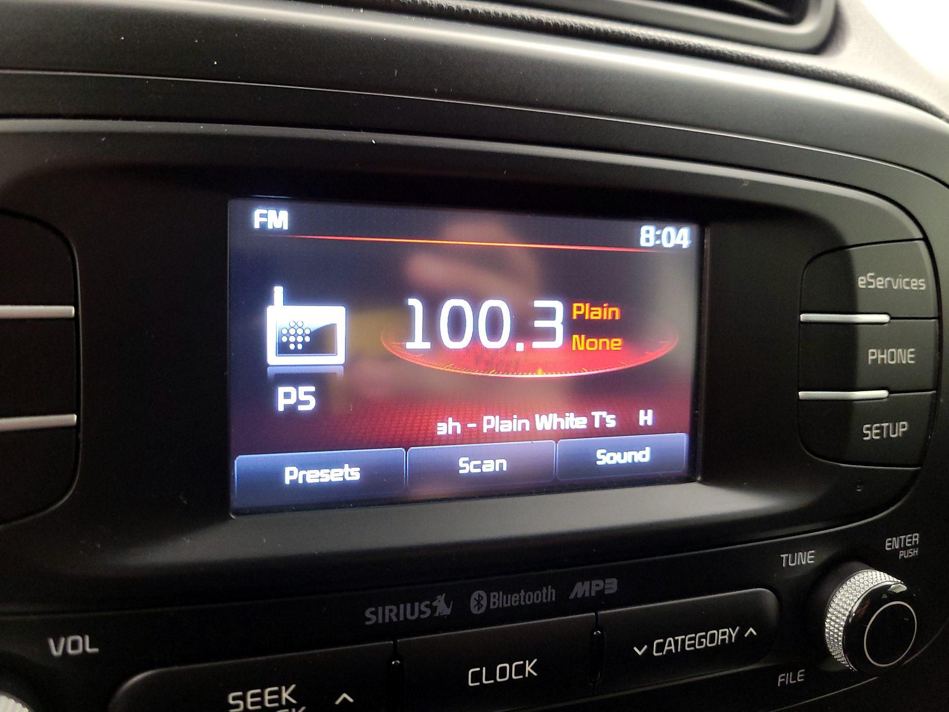 Thumbnail: 2015 Kia Soul - 15