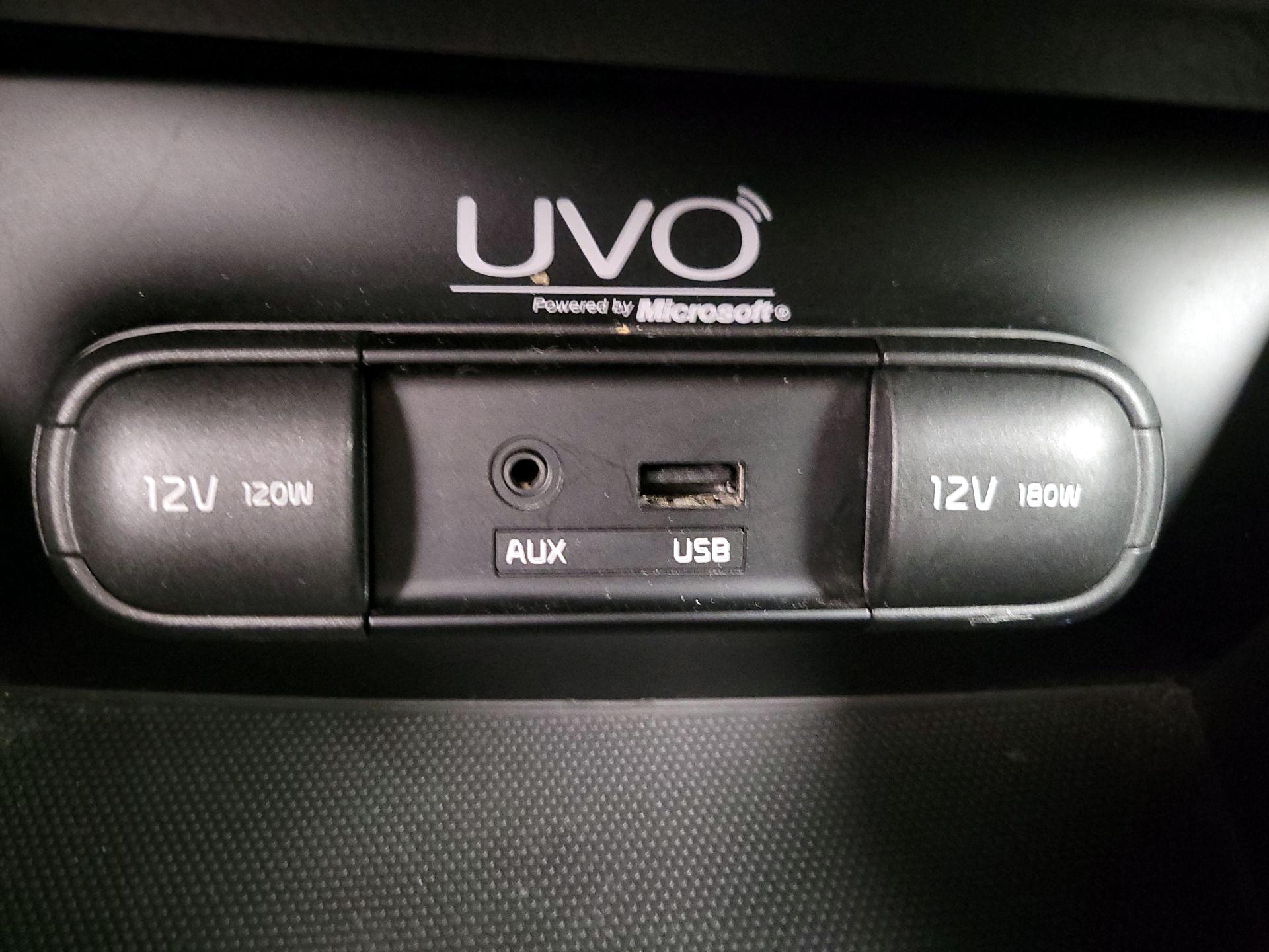 Thumbnail: 2015 Kia Soul - 18