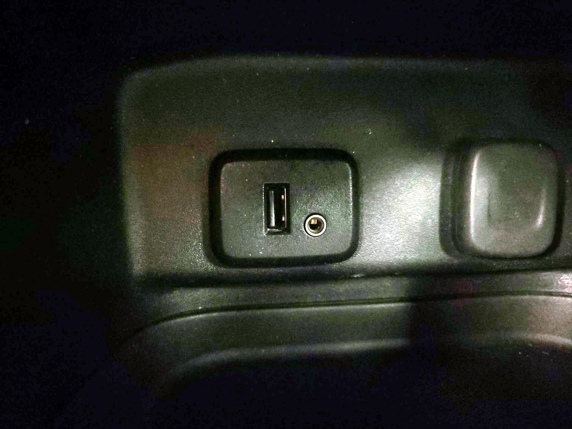 Thumbnail: 2018 Chevrolet Equinox - 18