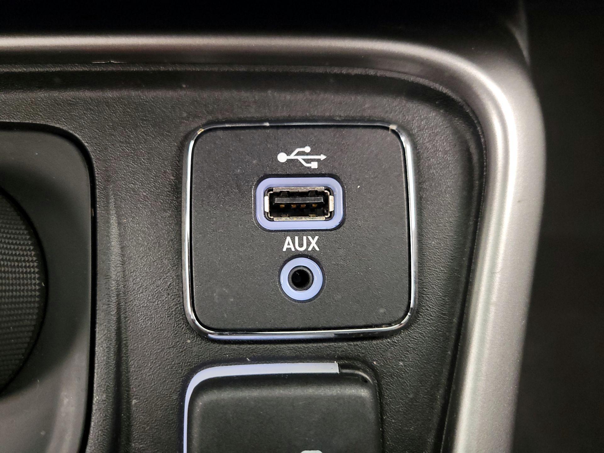 Thumbnail: 2017 Jeep Compass - 19