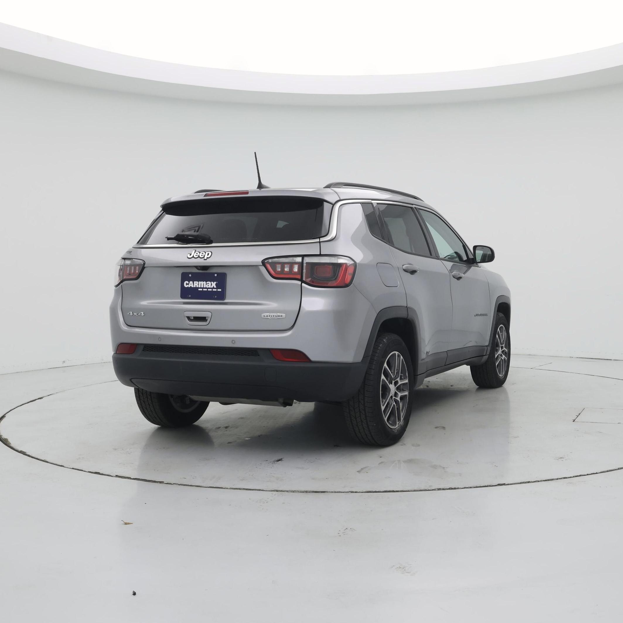 Thumbnail: 2017 Jeep Compass - 8