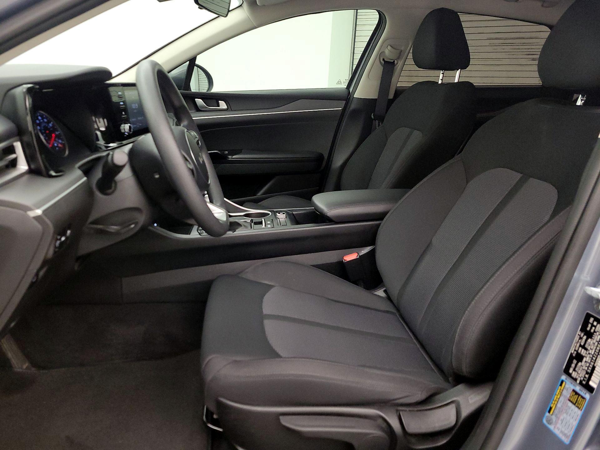 Thumbnail: 2022 Kia K5 - 11