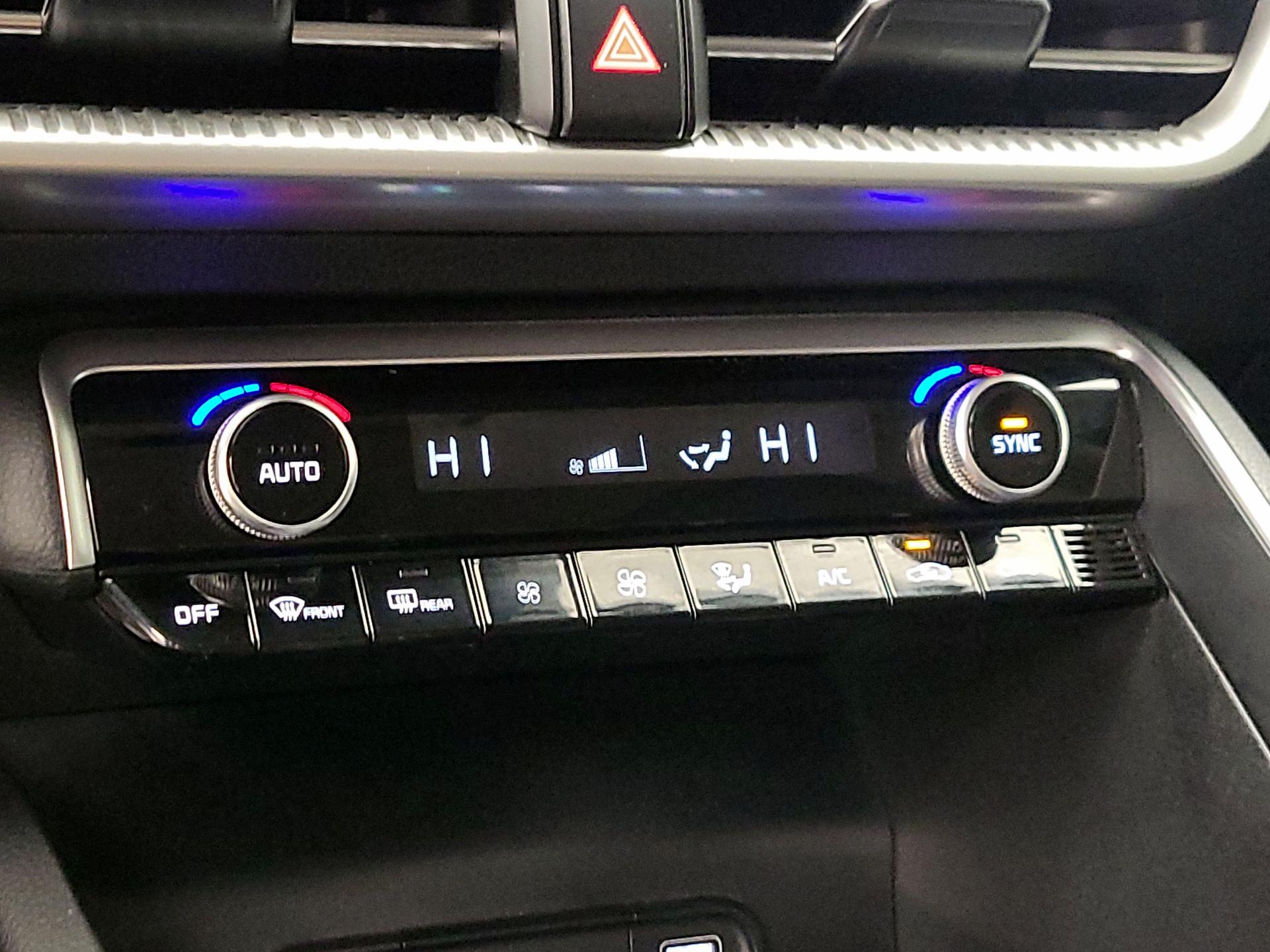 Thumbnail: 2022 Kia K5 - 16