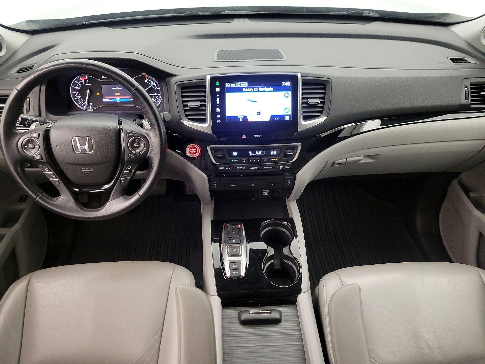 Thumbnail: 2016 Honda Pilot - 9