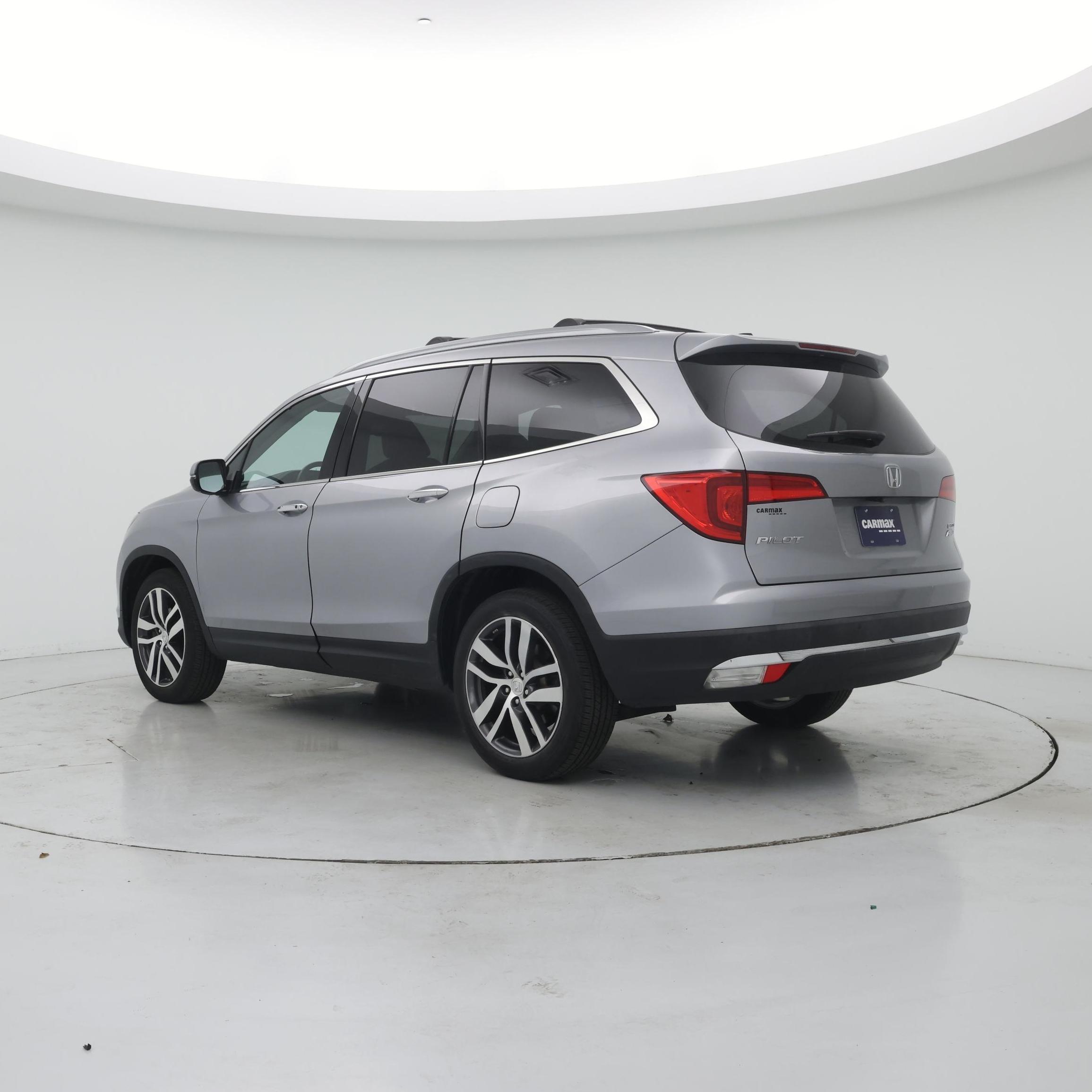 Thumbnail: 2016 Honda Pilot - 2