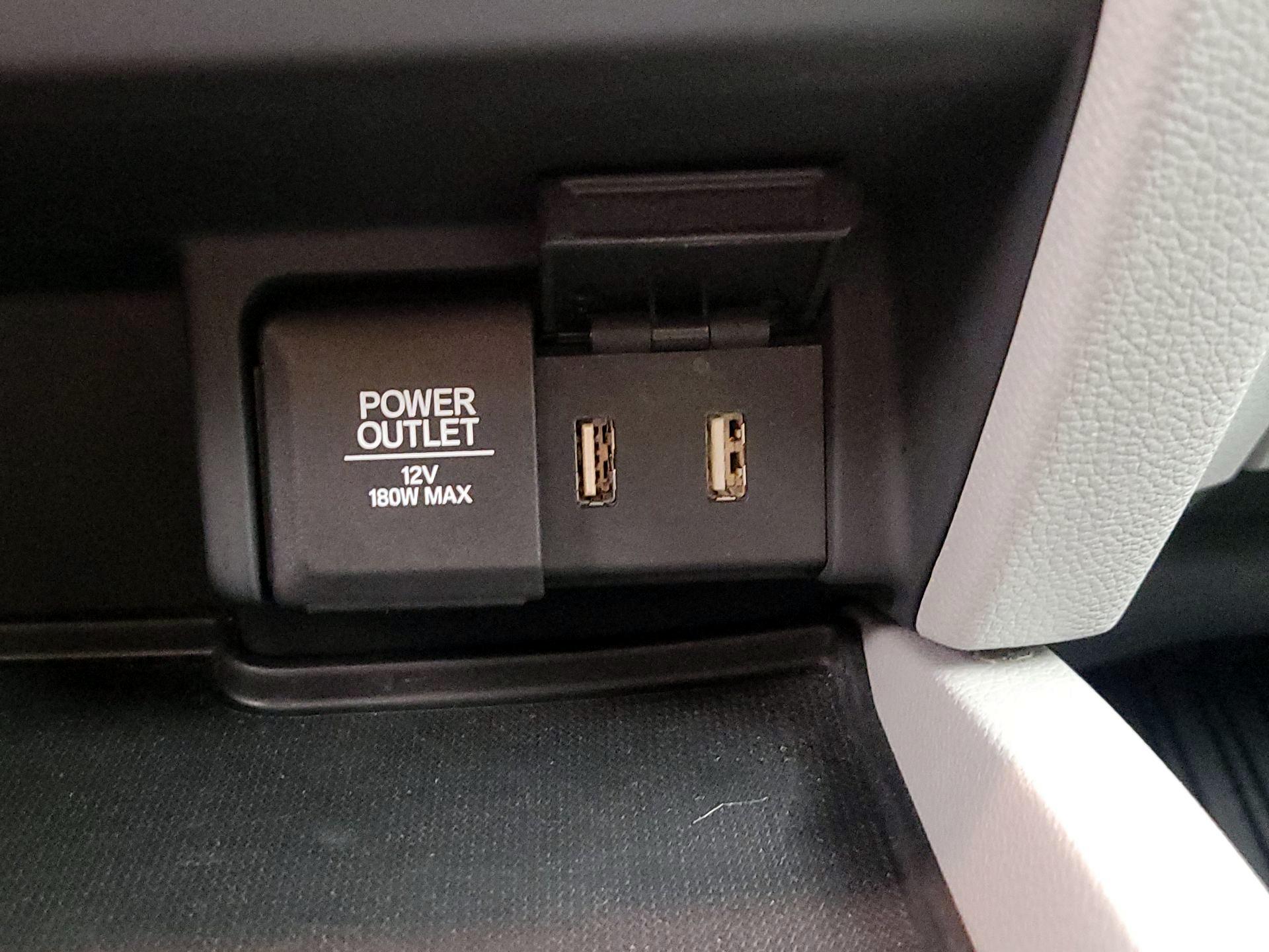 Thumbnail: 2016 Honda Pilot - 19