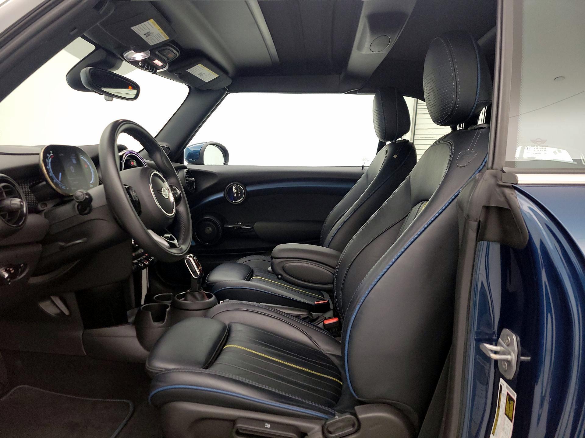 Thumbnail: 2021 MINI Cooper - 11