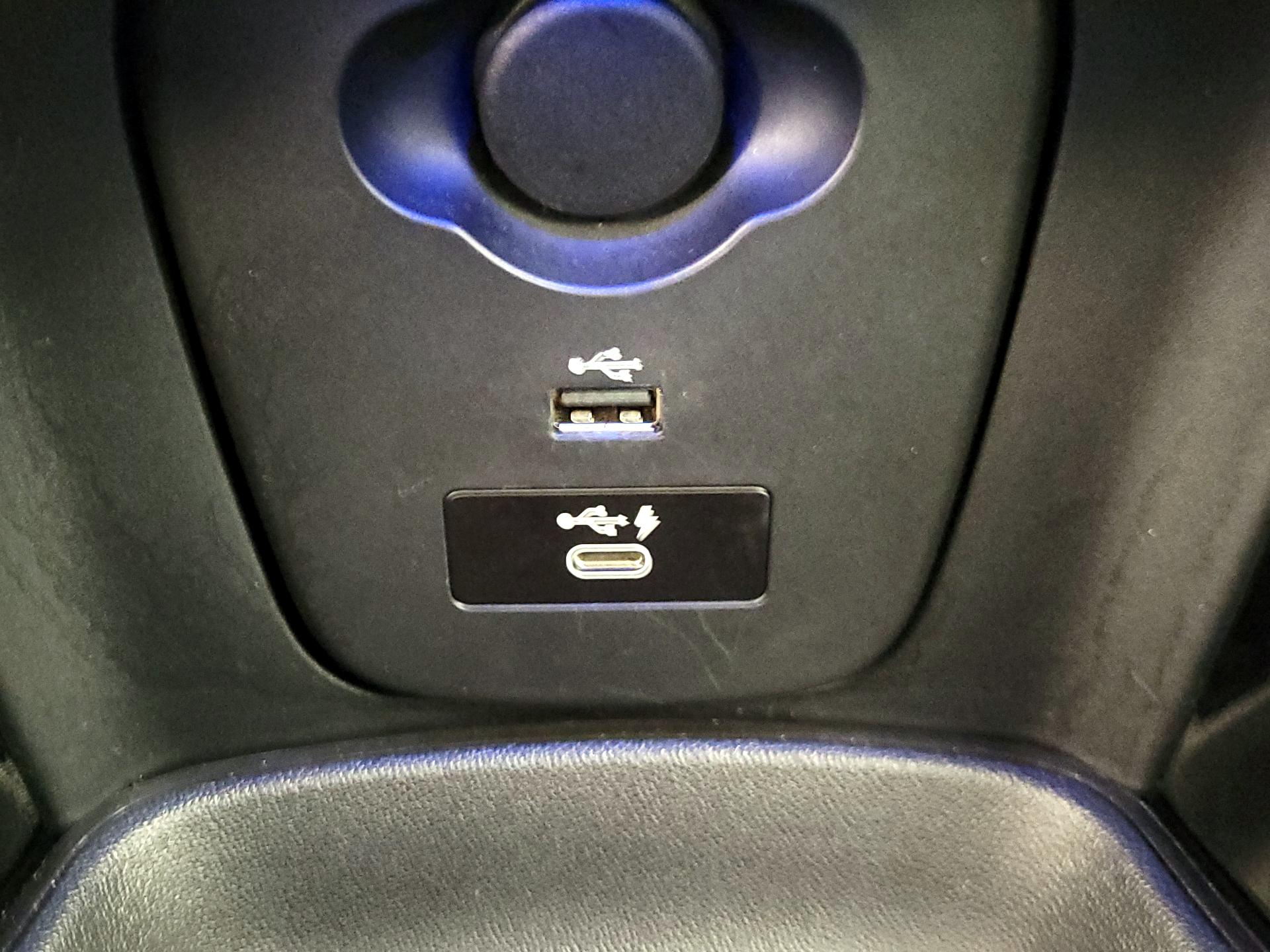 Thumbnail: 2021 MINI Cooper - 18