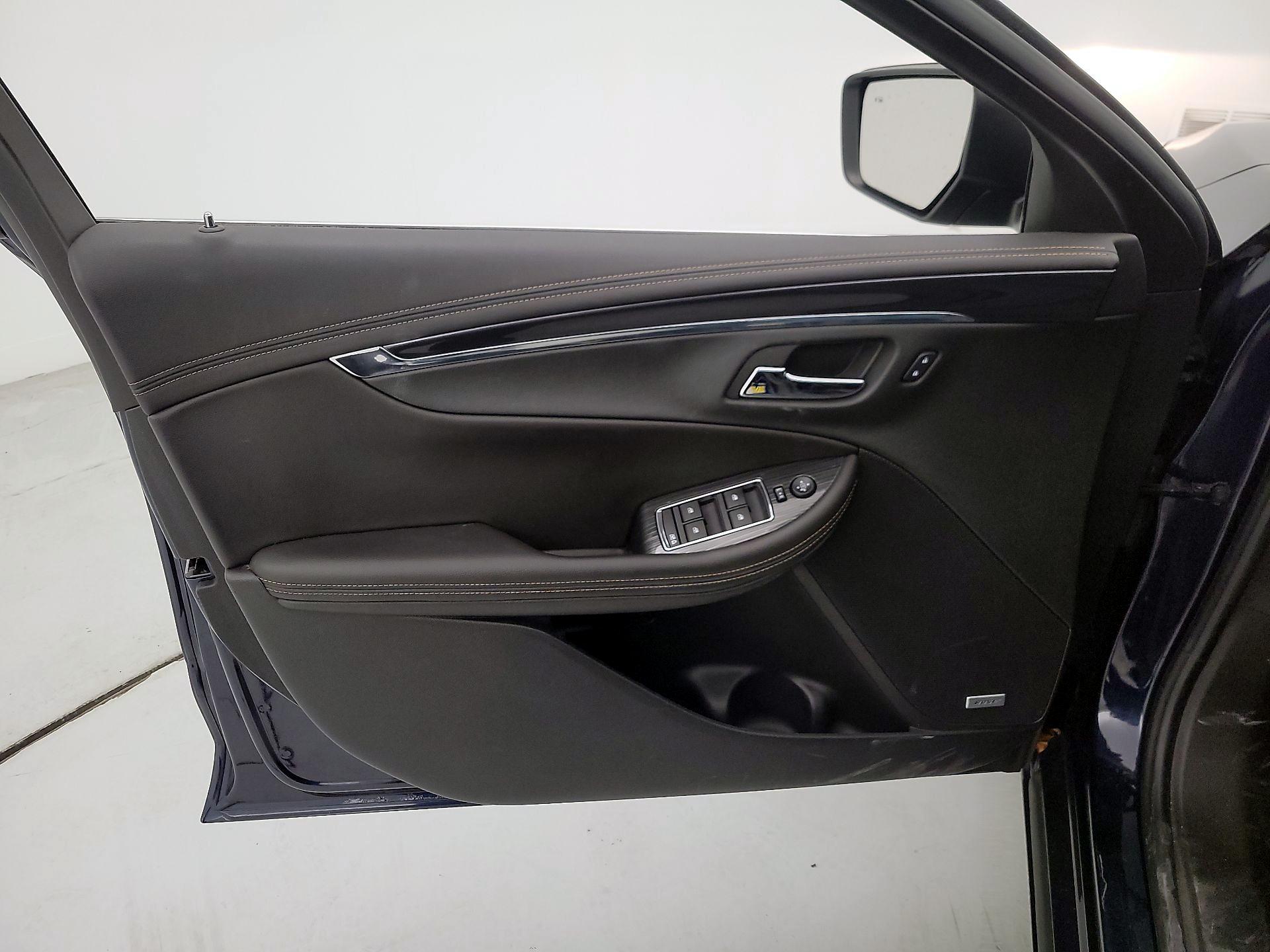 Thumbnail: 2017 Chevrolet Impala - 12