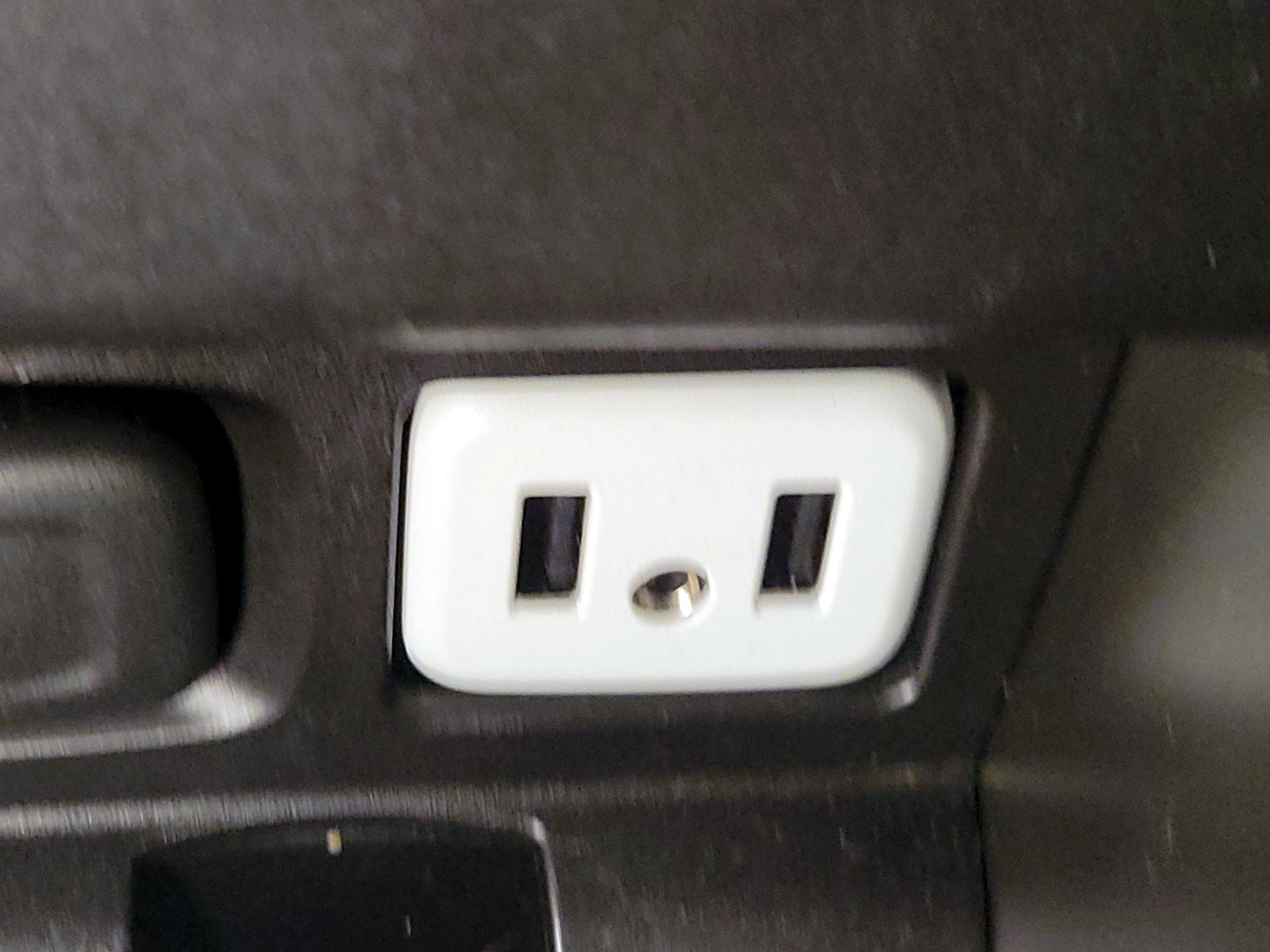 Thumbnail: 2017 Chevrolet Impala - 18