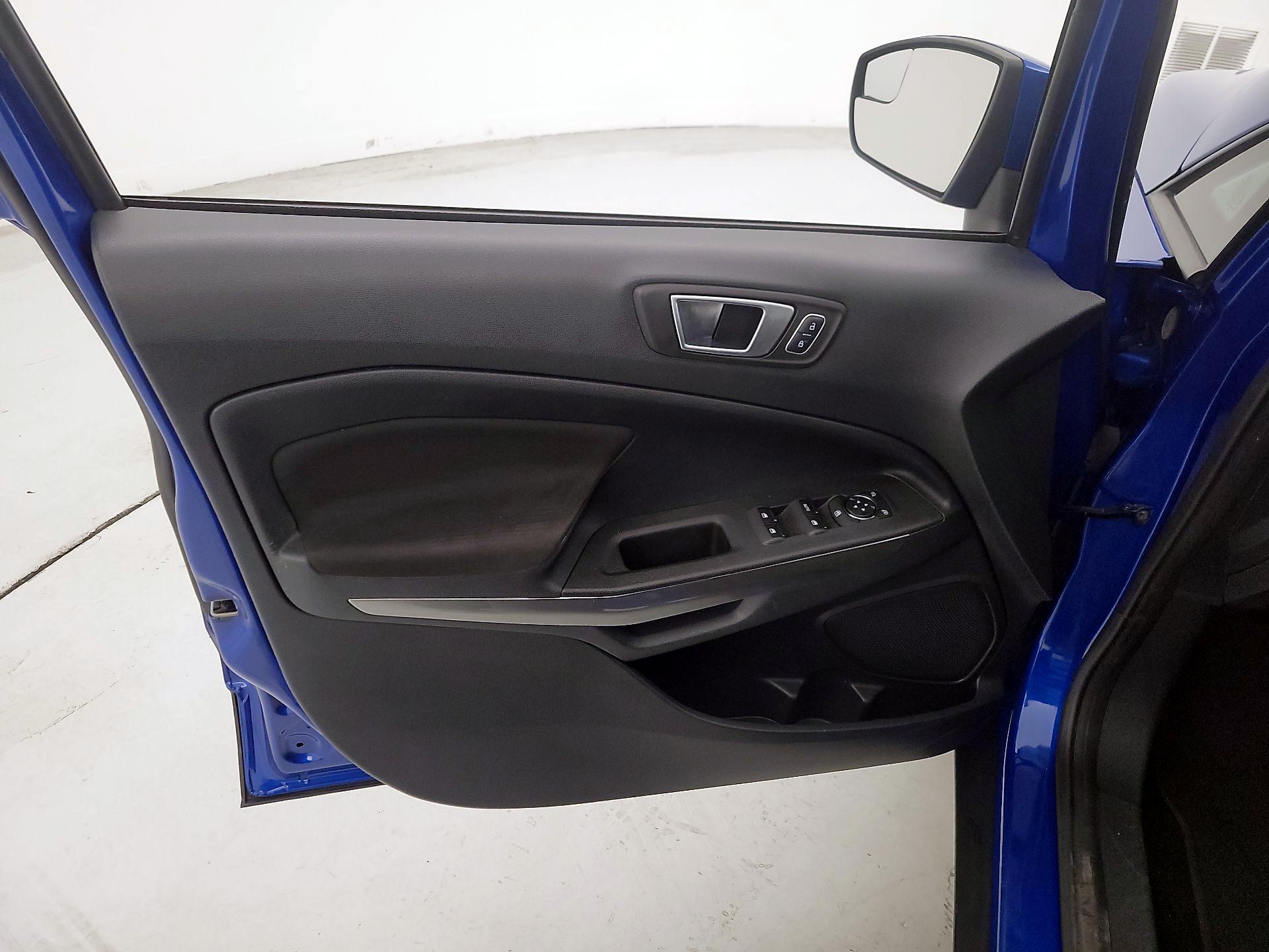 Thumbnail: 2018 Ford EcoSport - 12