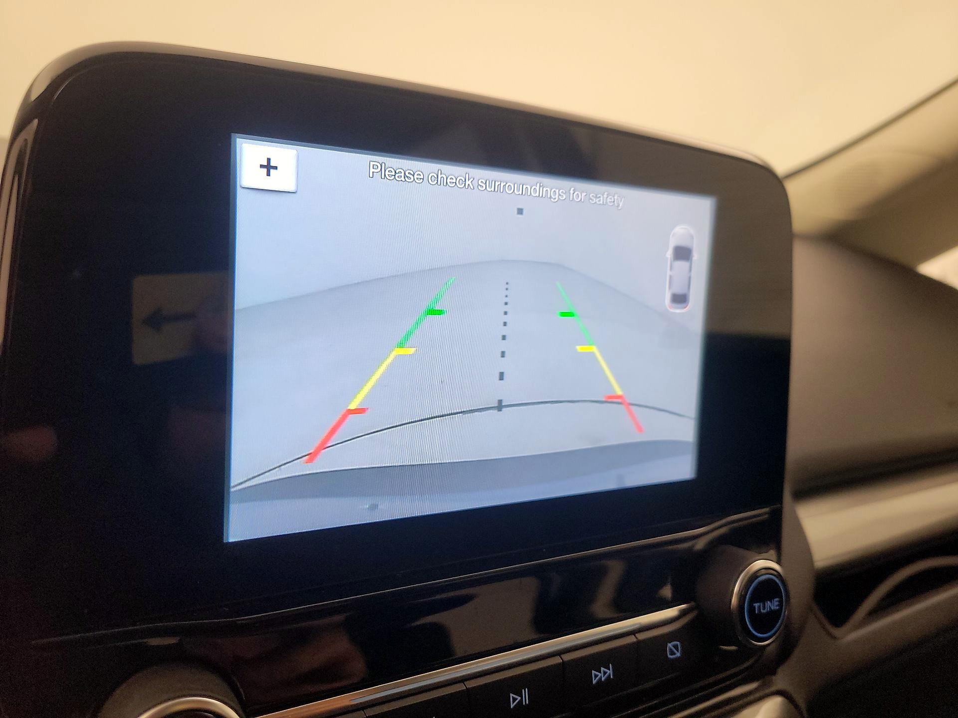 Thumbnail: 2018 Ford EcoSport - 14