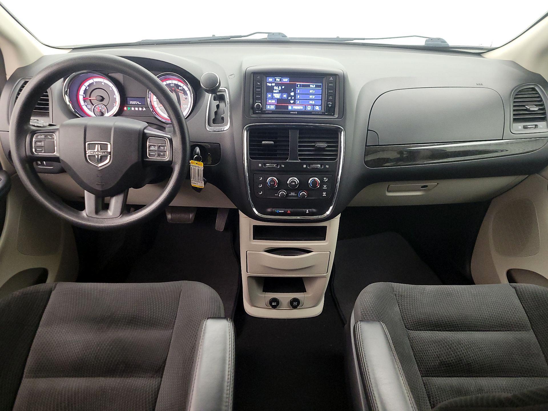 Thumbnail: 2019 Dodge Grand Caravan - 9