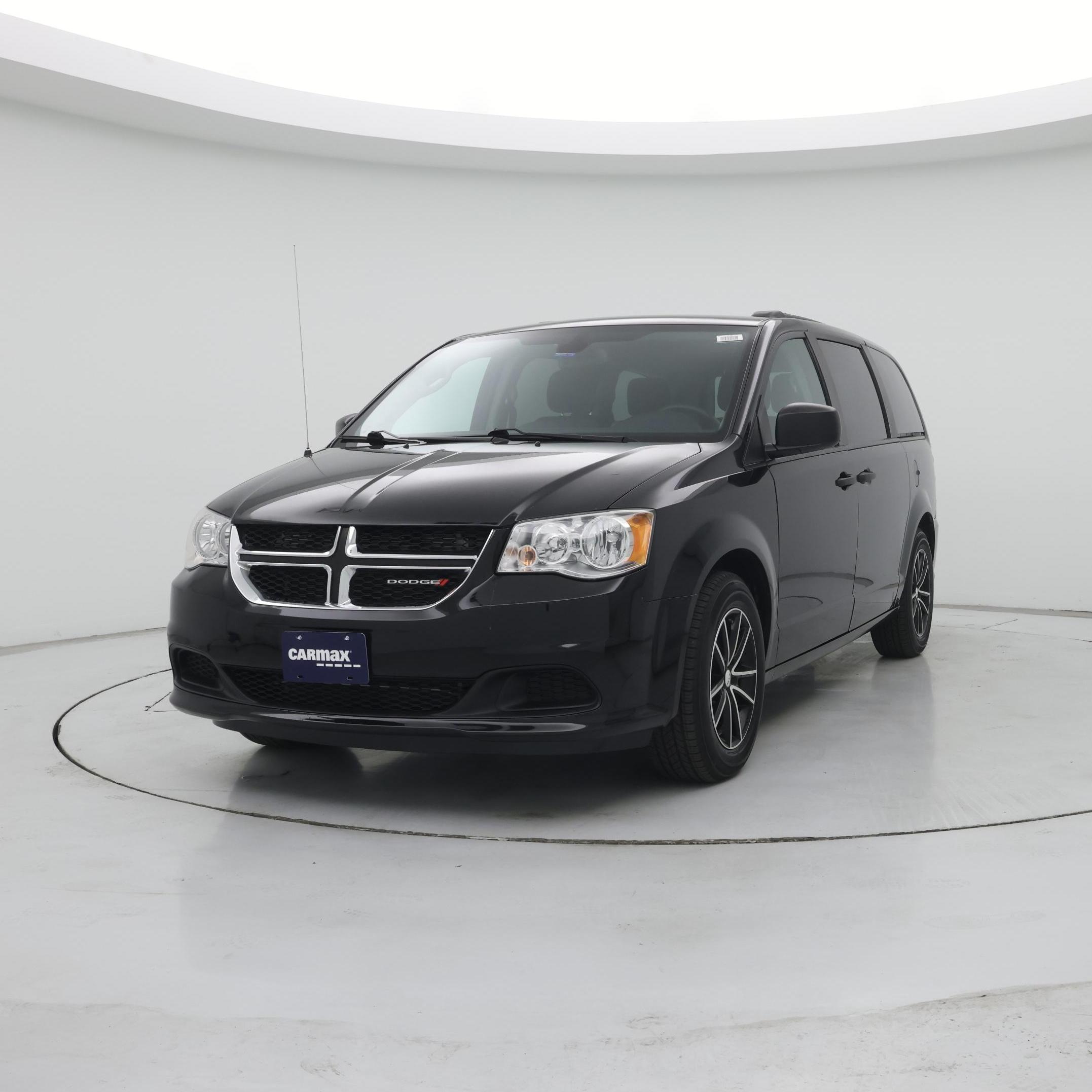 Thumbnail: 2019 Dodge Grand Caravan - 4